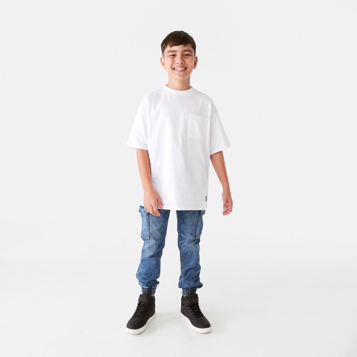6 Short Sleeve Oversized T-shirt White, 6 of 9