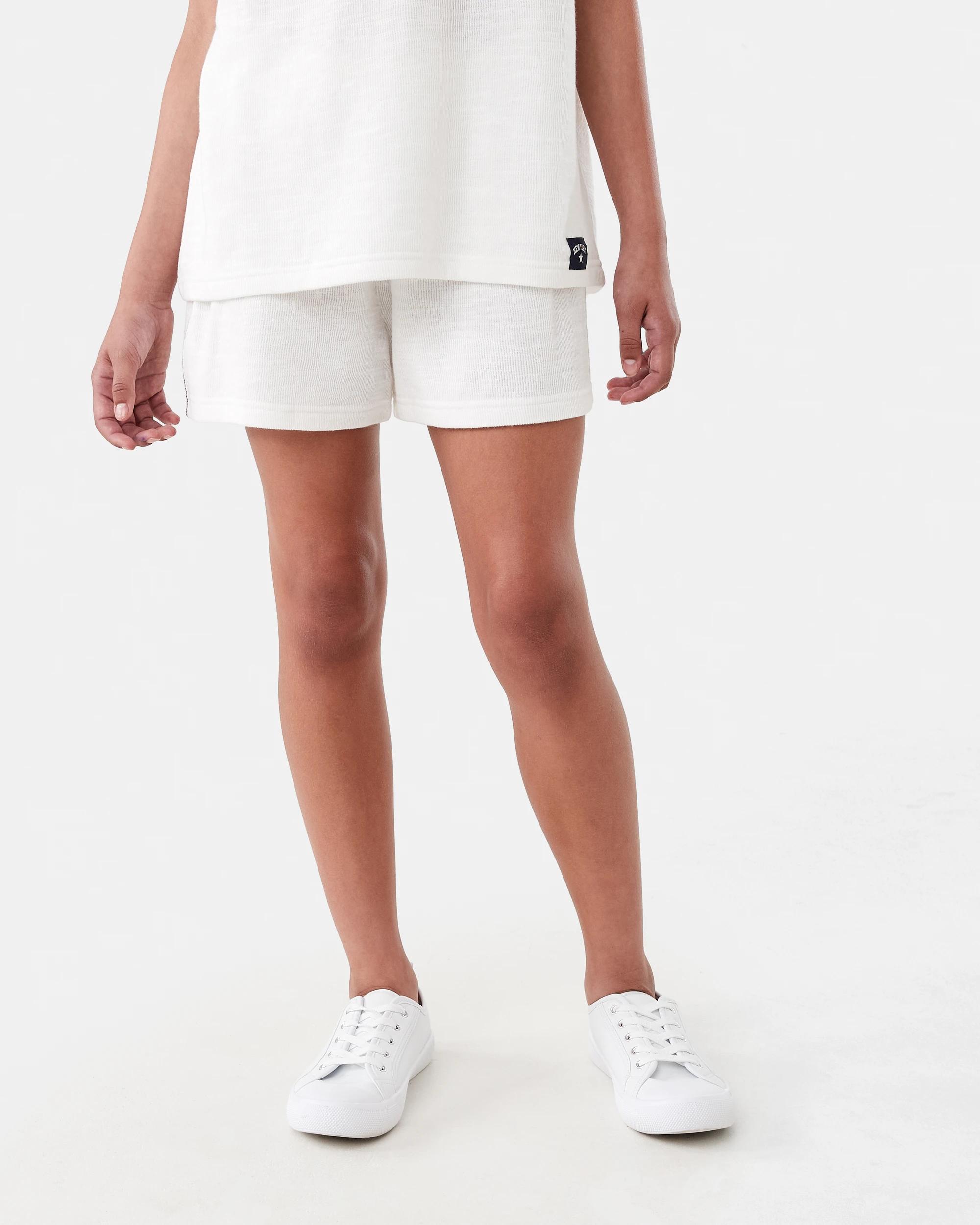 1 Textured Knit Shorts Snw White, 1 of 6