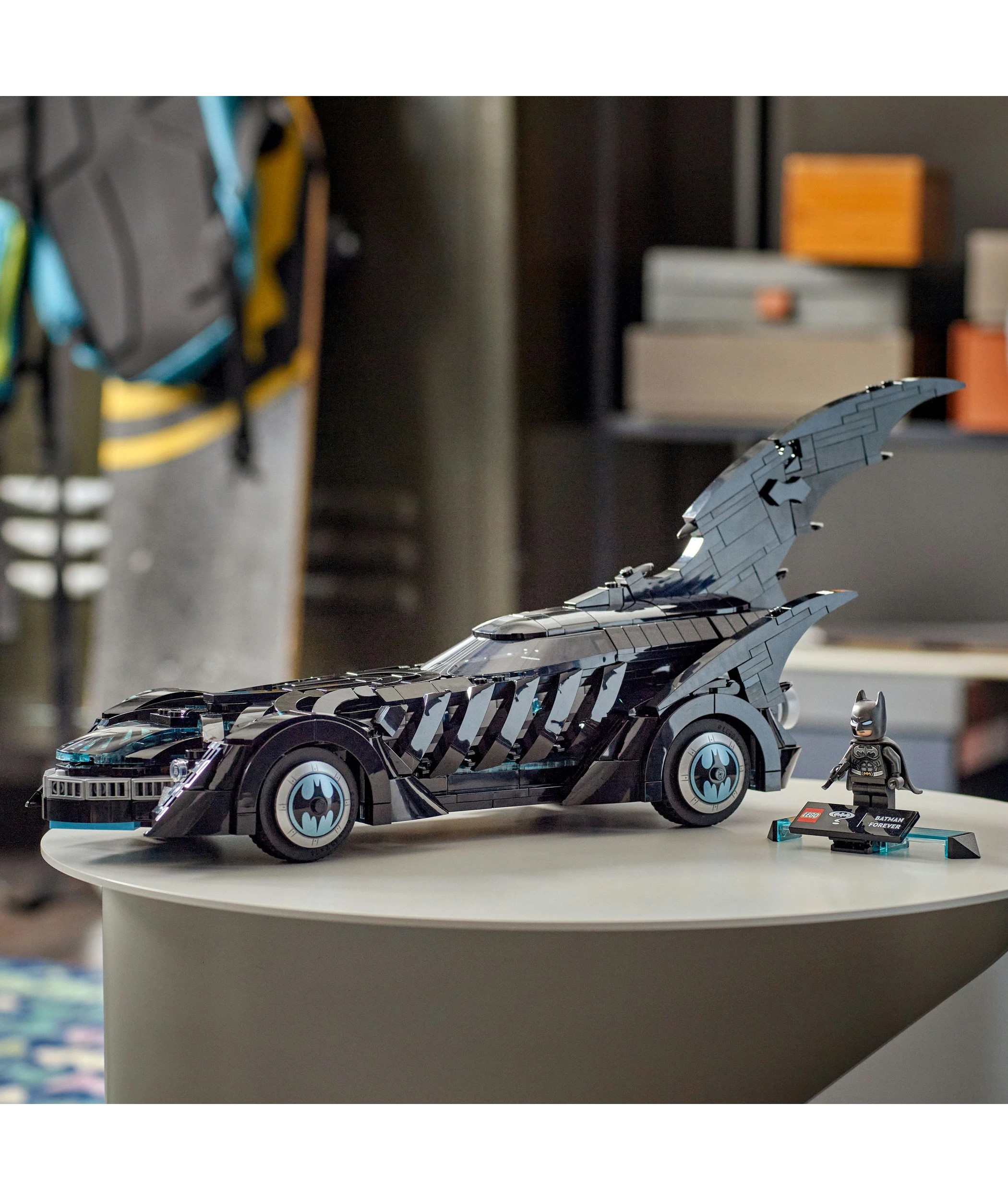 9 LEGO Super Heroes Batman Forever Batmobile 76304, 9 of 10