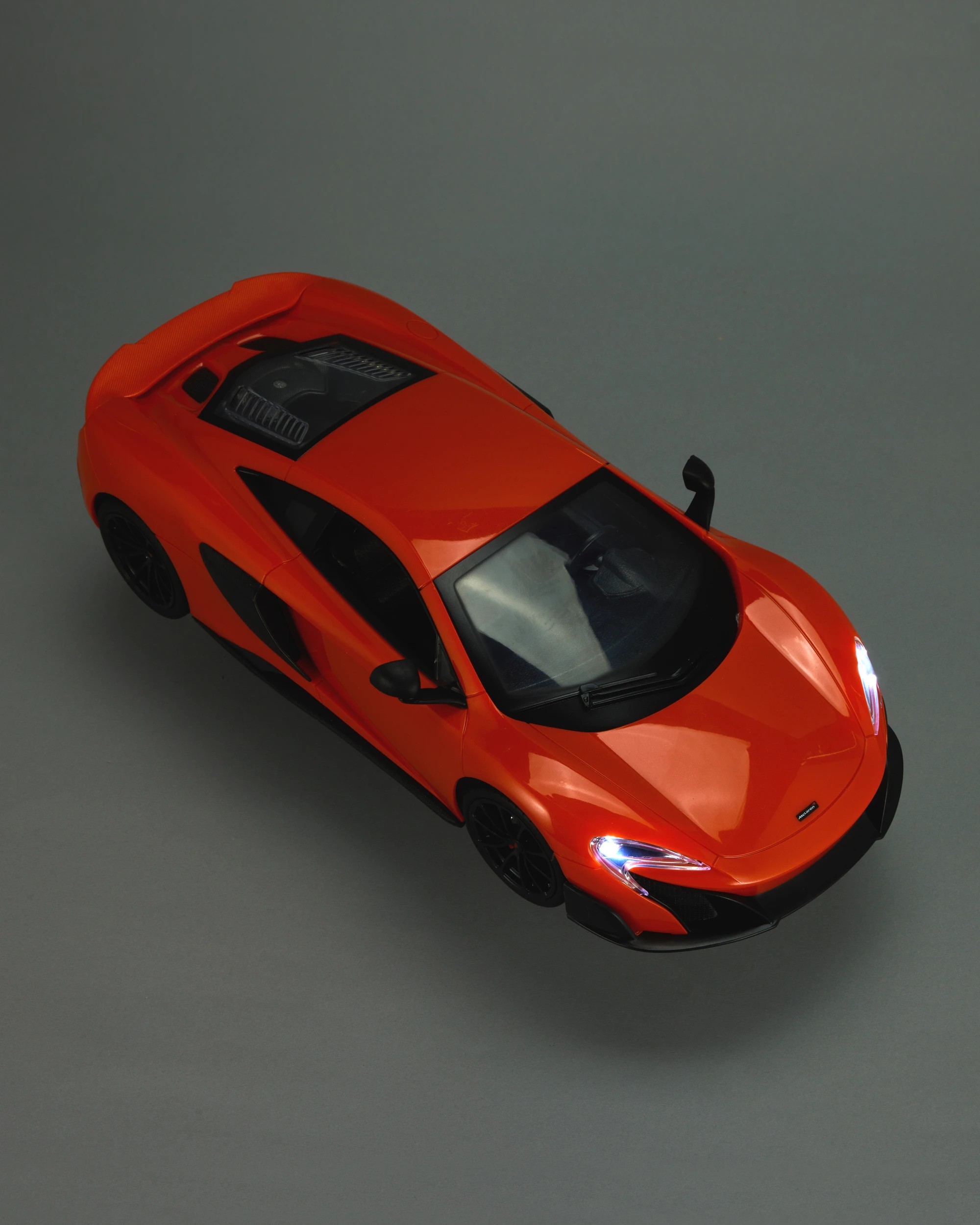 9 McLaren 1:14 Scale 675 LT R/C Car, 9 of 10