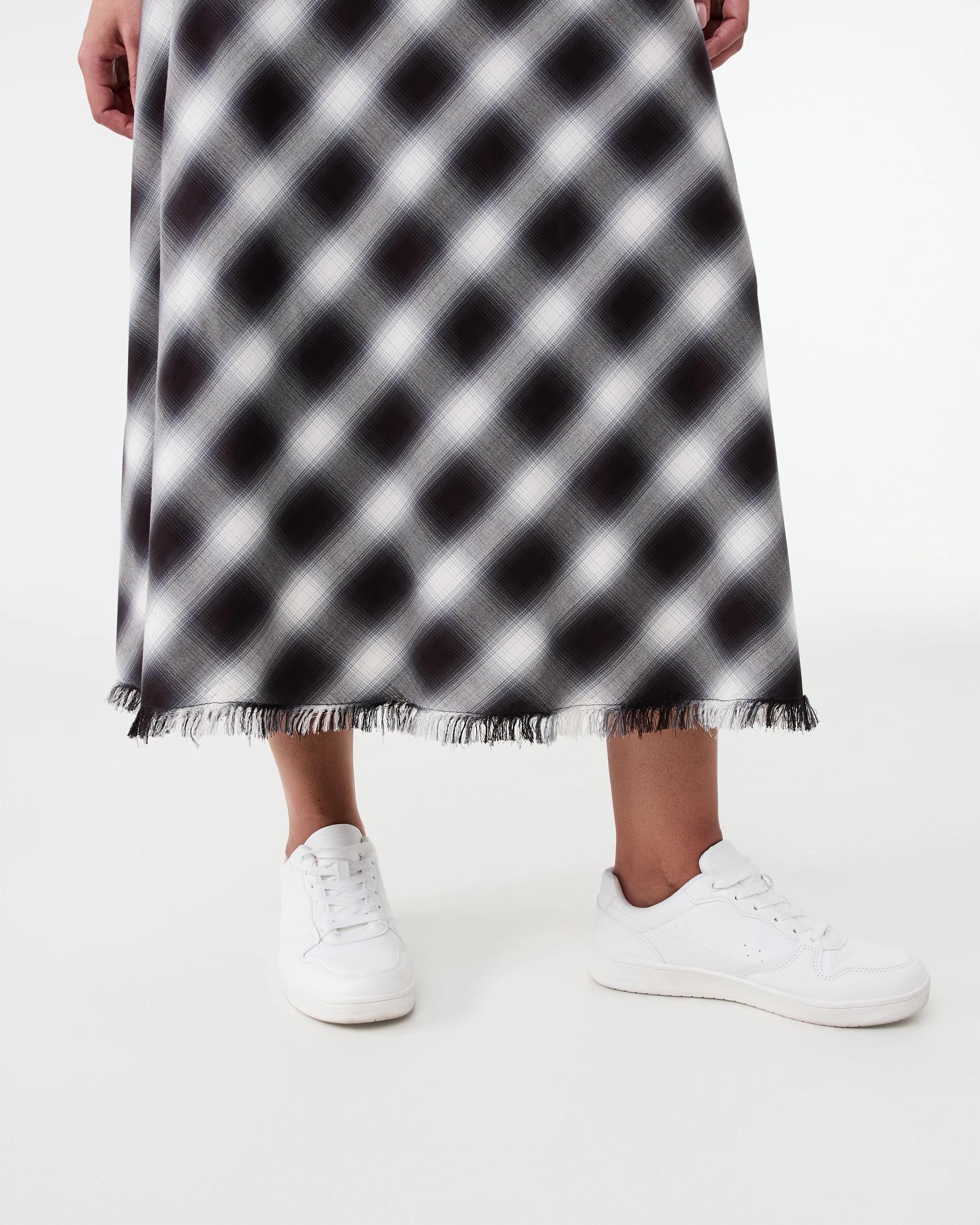 6 Asymmetrical Flannel Skirt Grey Check, 6 of 6