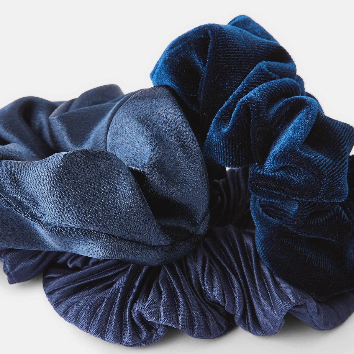 3 3 Pack Textured Hair Scrunchies - Navy Navy, 3 of 5