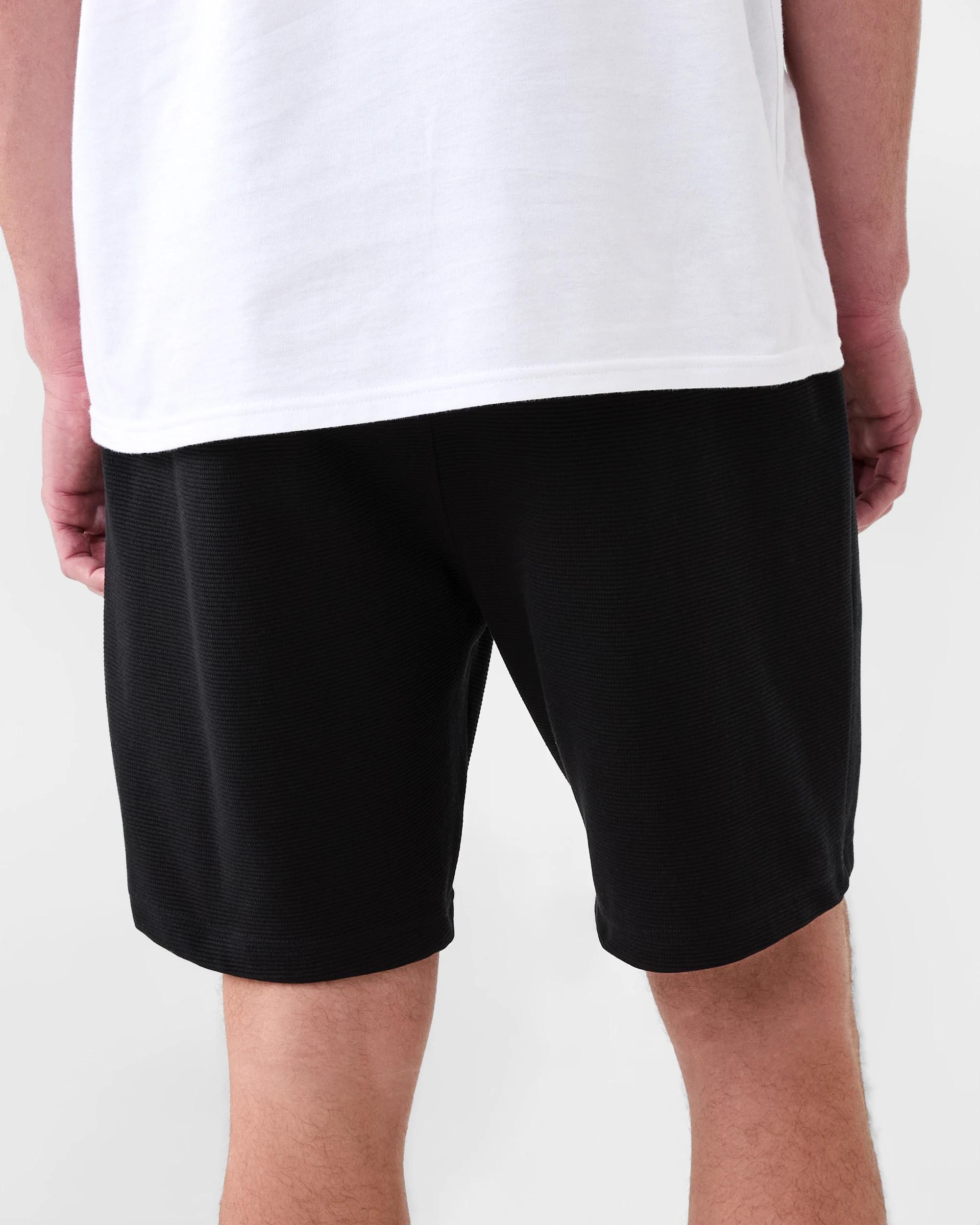 3 Textured Fleece Shorts Black, 3 of 6