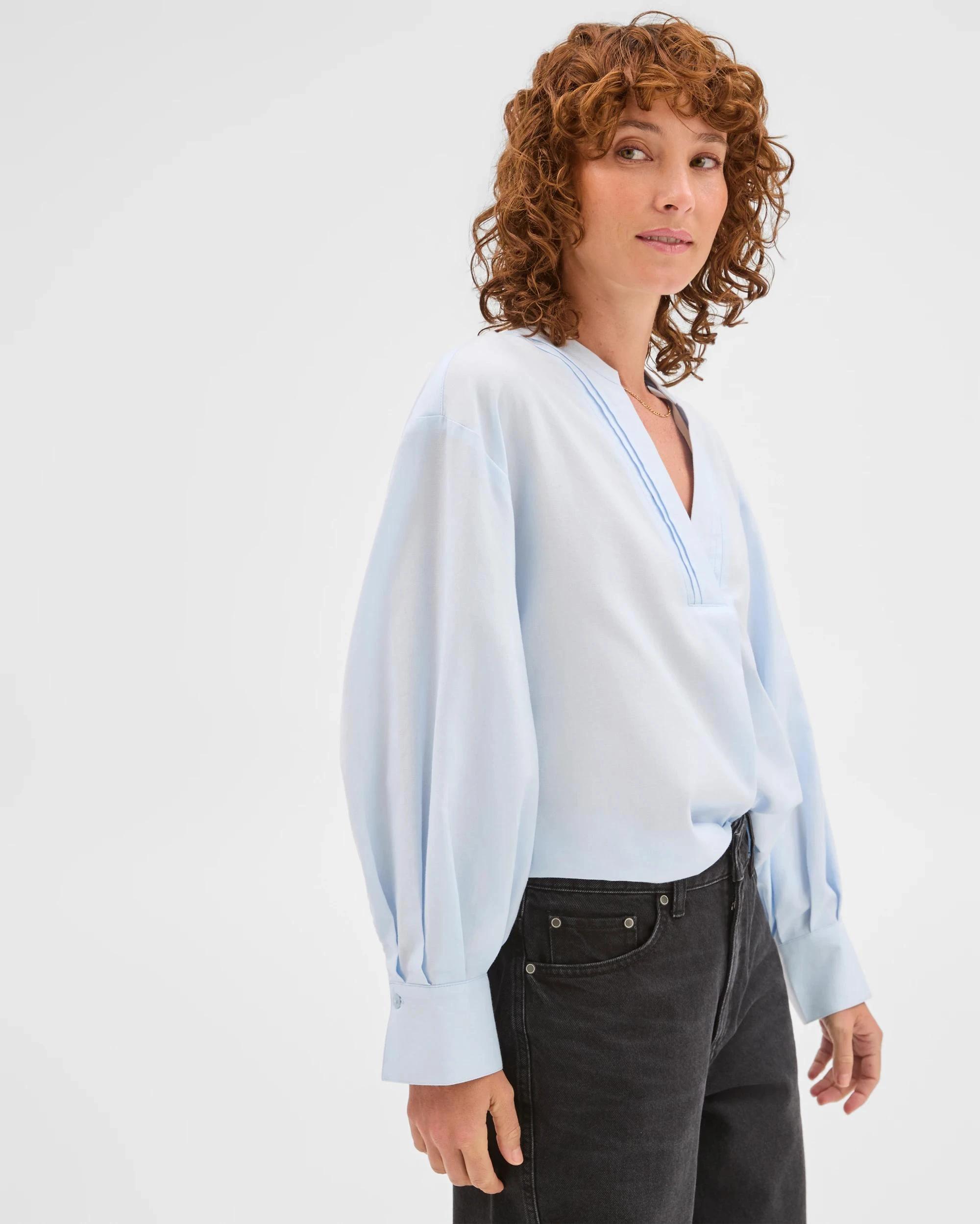 4 Target Woman Australian Cotton Tuck Detail Popover Top ICE BLUE, 4 of 7