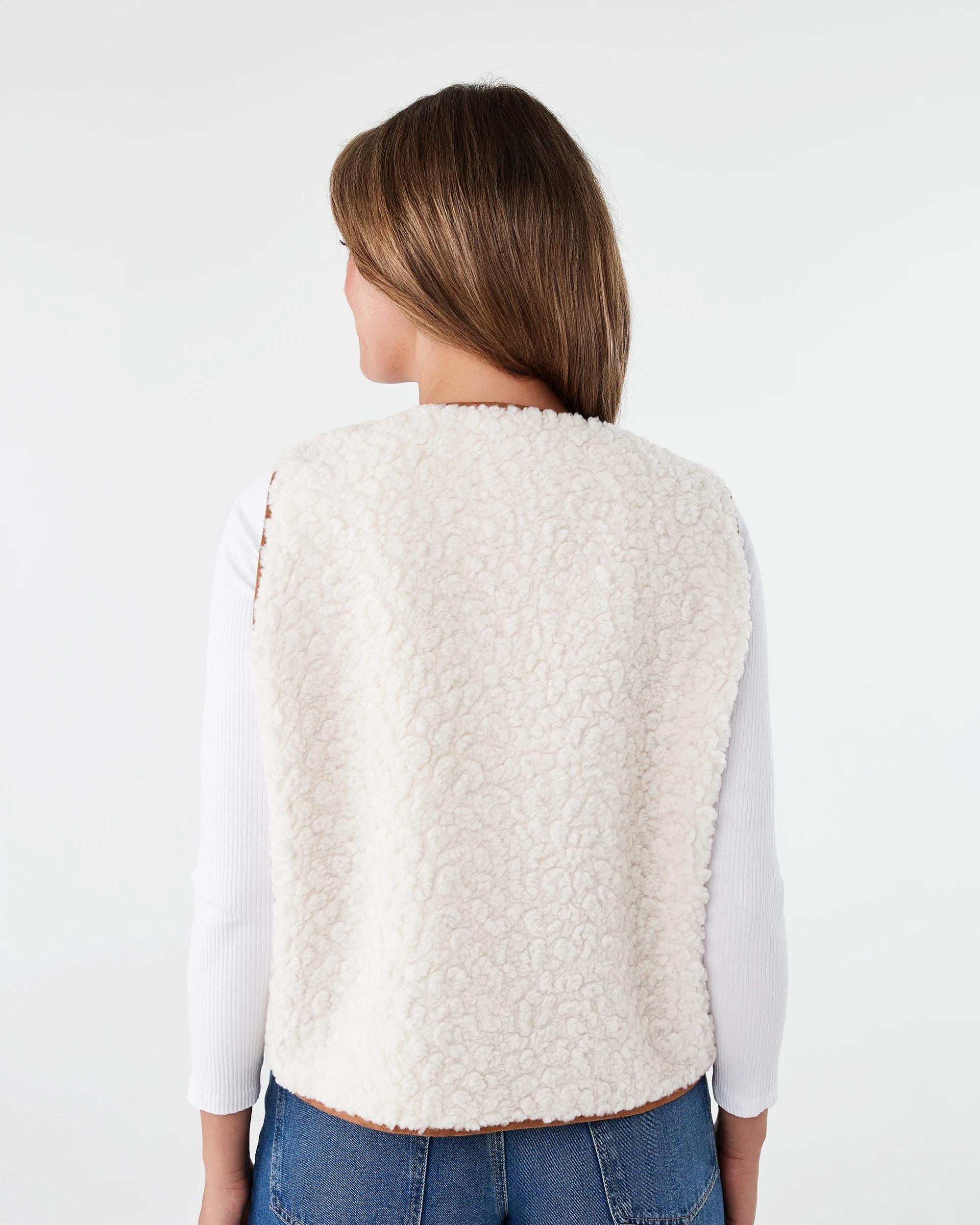 3 Sherpa Tie Front Vest Nat Beige, 3 of 7