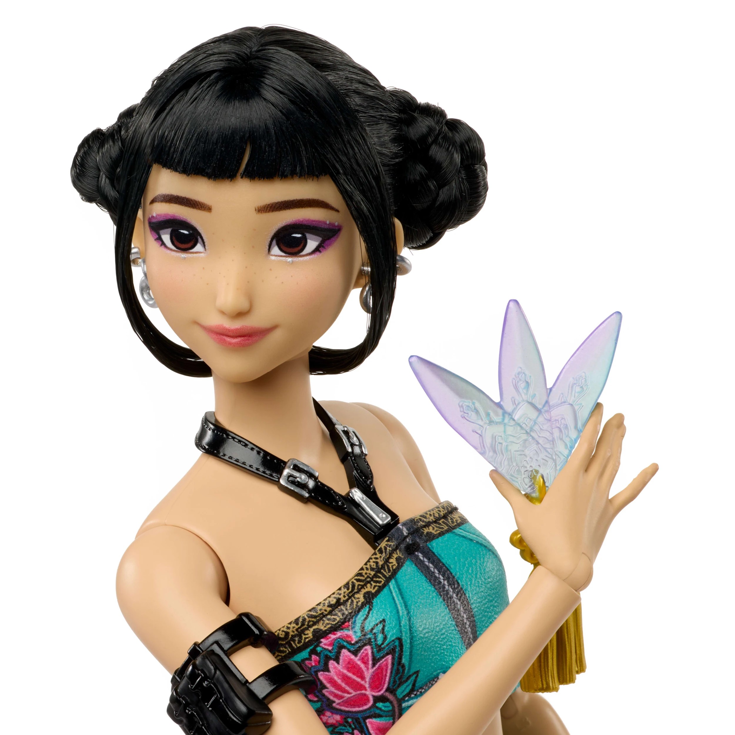 4 KPop Demon Hunters HUNTR/X Zoey Fashion Doll, 4 of 6