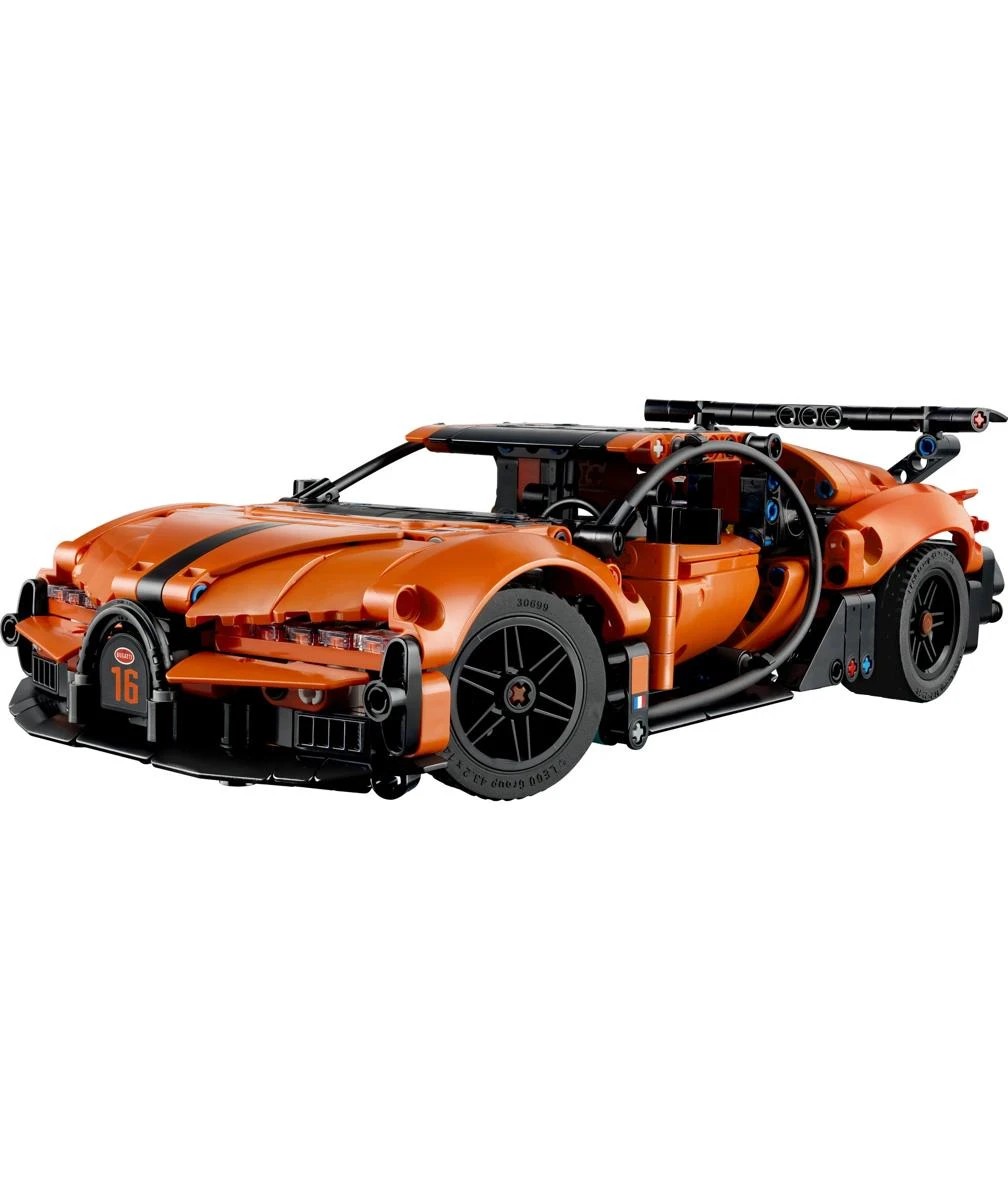 2 LEGO Technic Bugatti Chiron Pur Sport Hypercar 42222, 2 of 10
