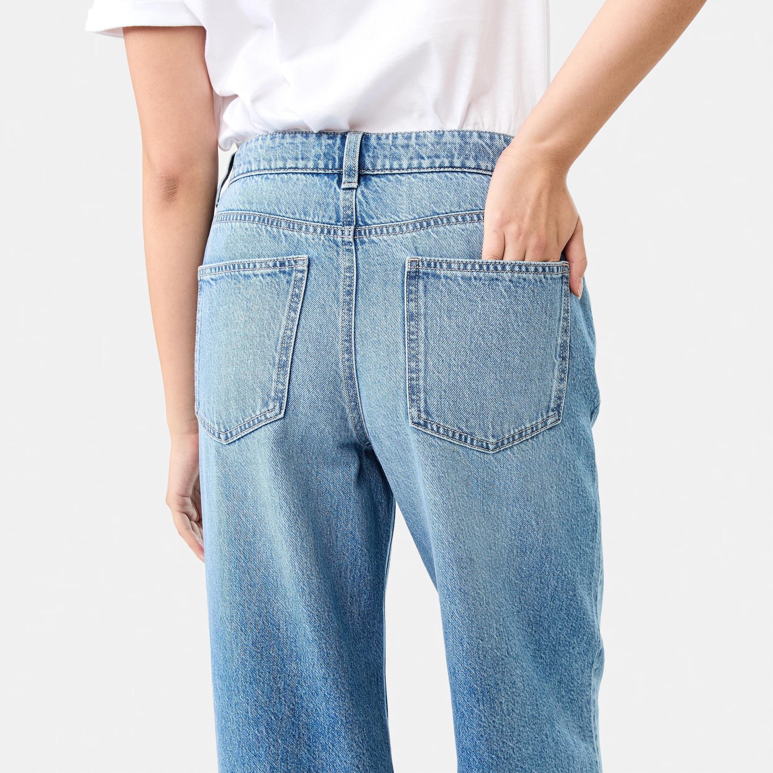 8 Cuffed Hem Jeans Light Wash, 8 of 9