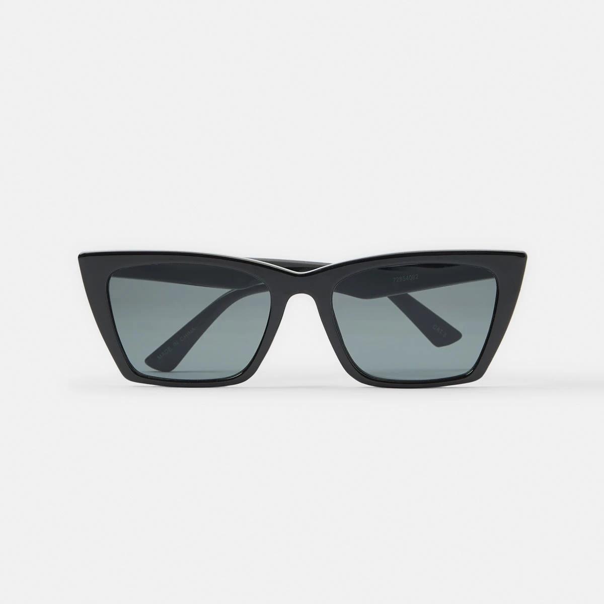 1 Cat Eye Sunglasses Black, 1 of 9