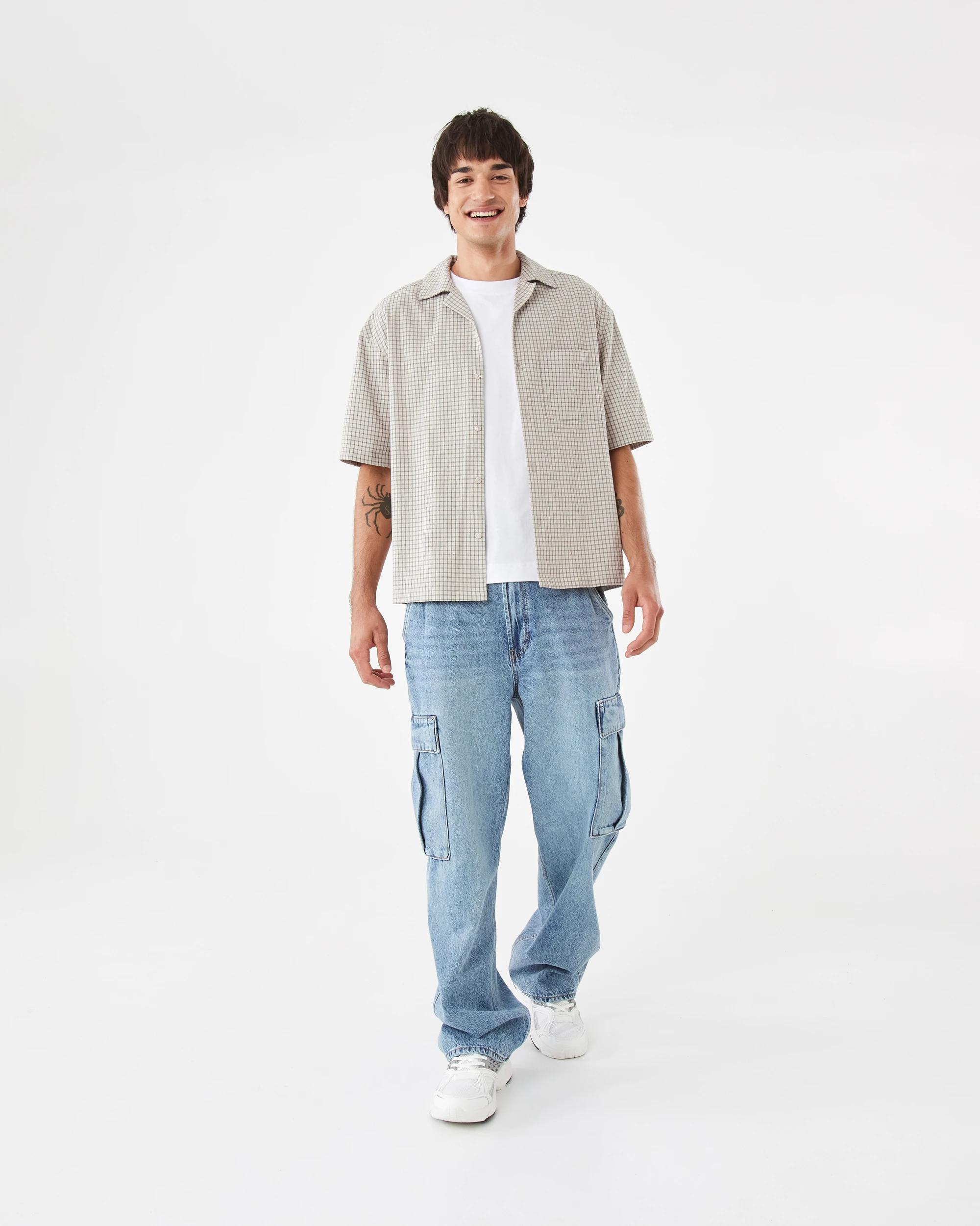 2 Baggy Cargo Jeans Light Wash, 2 of 8