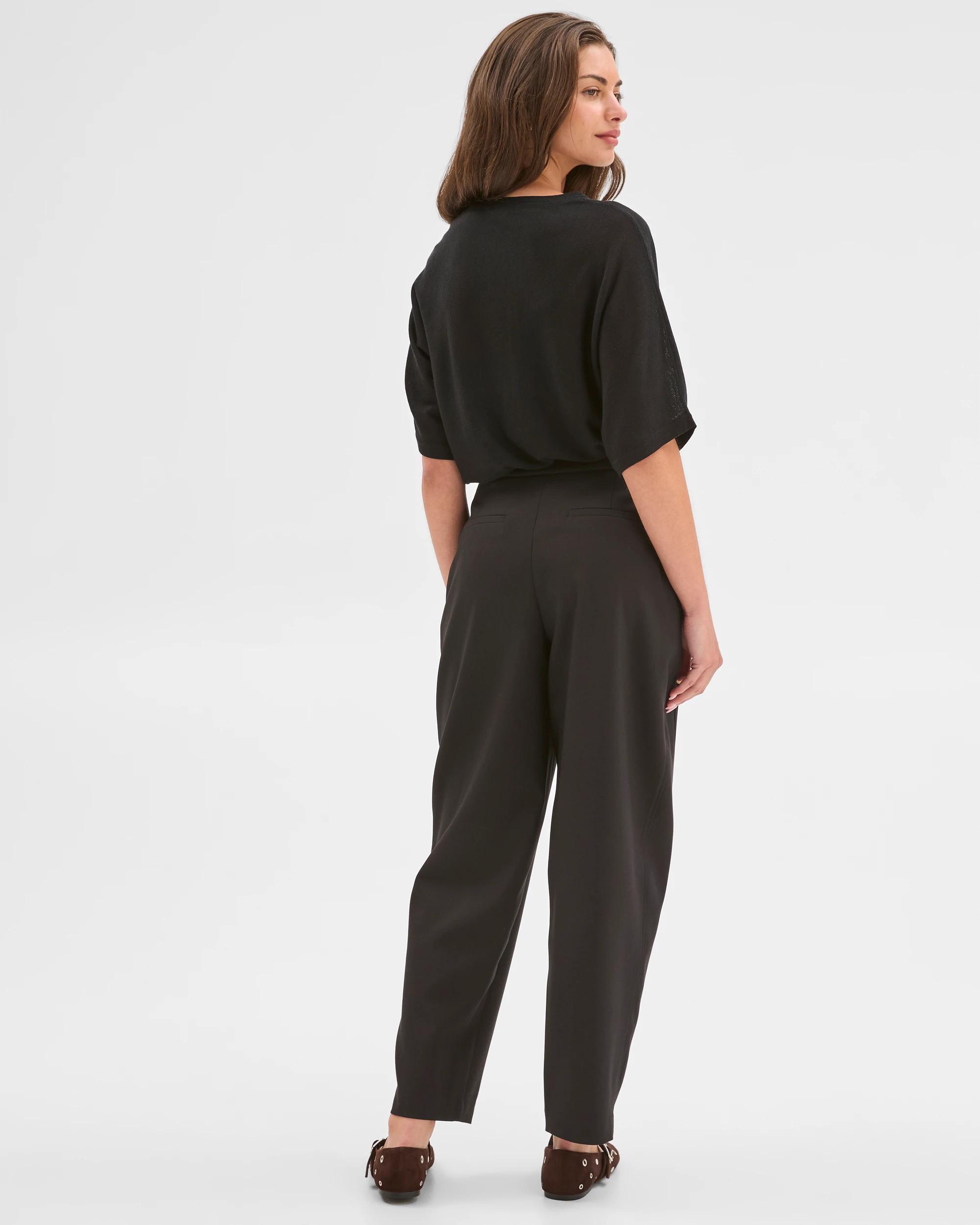 1 Target Petites Petites Tailored Barrel Leg Pants BLACK, 1 of 4
