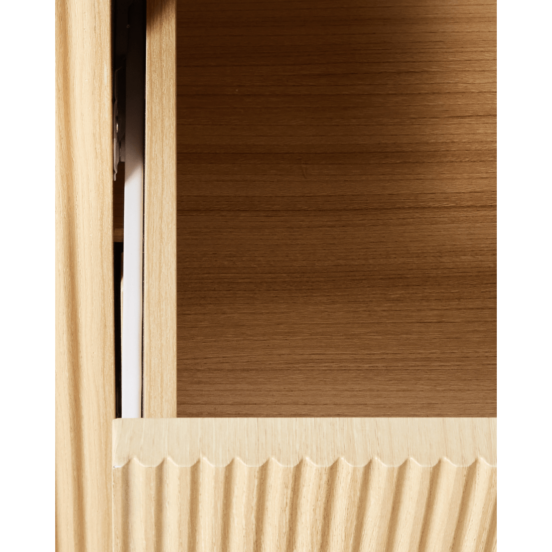 6 Claire 3 Drawer Chest - Oak, 6 of 6