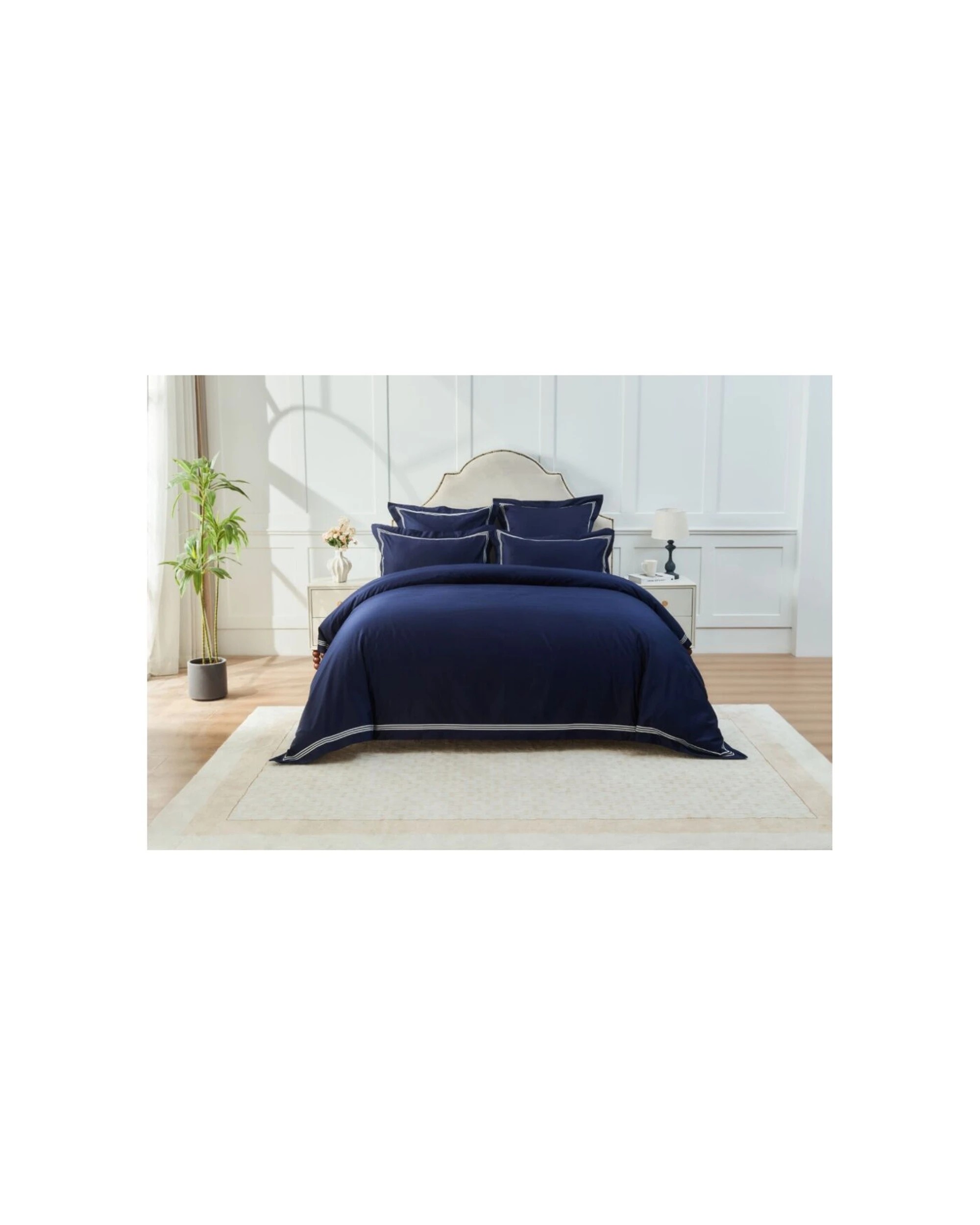 1 Grosvenor House 500TC Hotel Embroidered Quilt Set - Super King Bed - Blue, 1 of 7