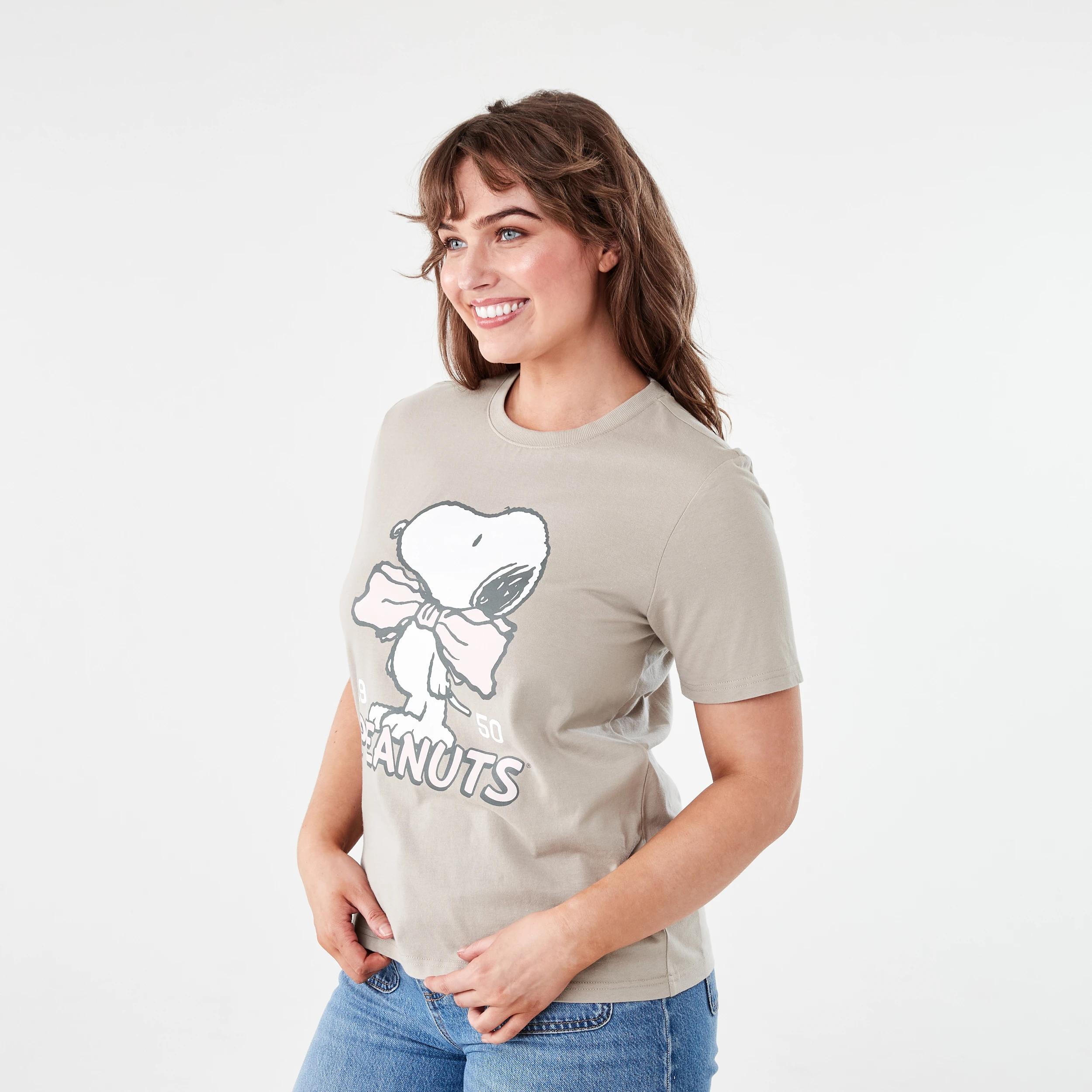 2 Snoopy License Short Sleeve Print T-shirt PEANUTS FADED TAUPE, 2 of 5