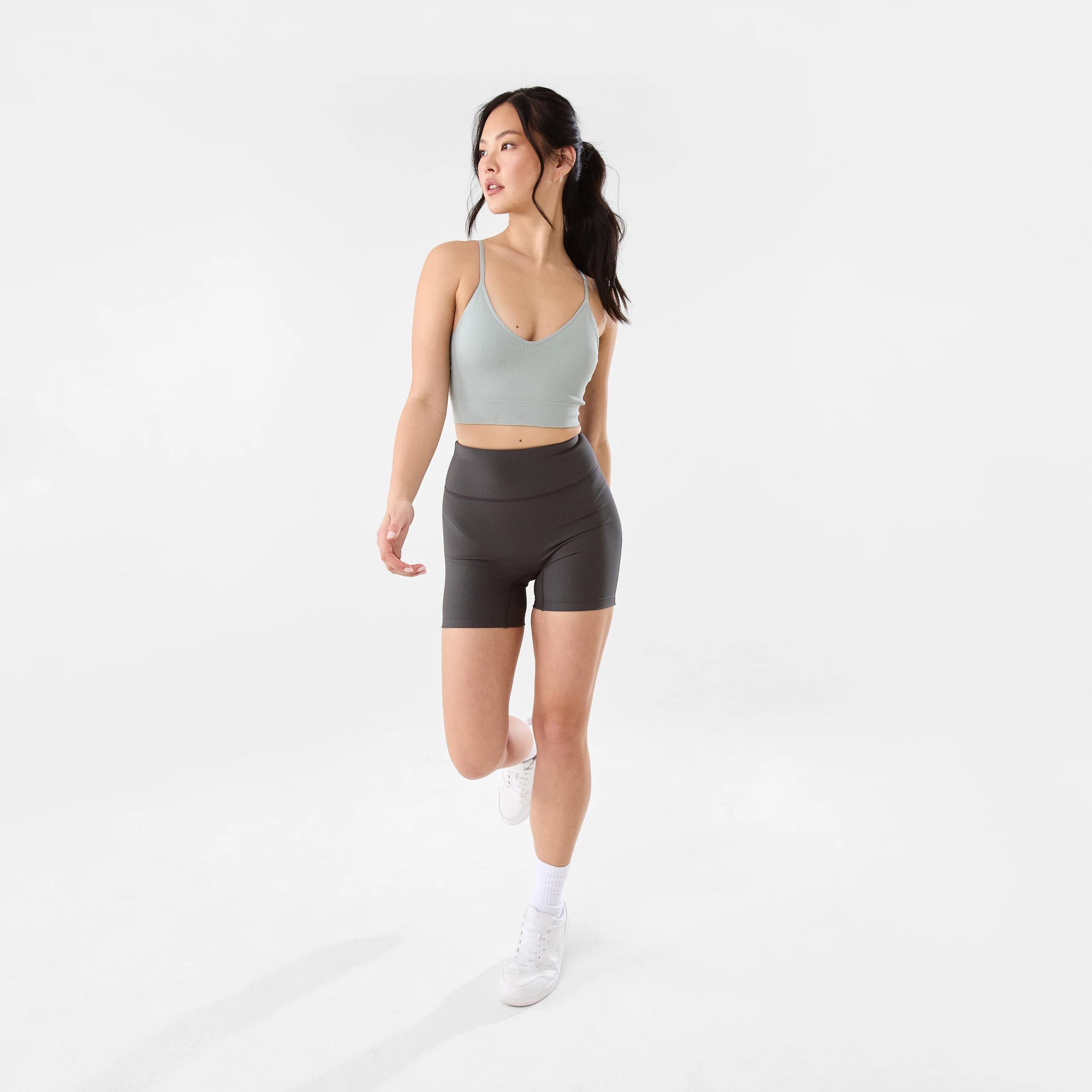 2 Active Womens Seamfree Racerback Crop LINDSEY GREEN, 2 of 9