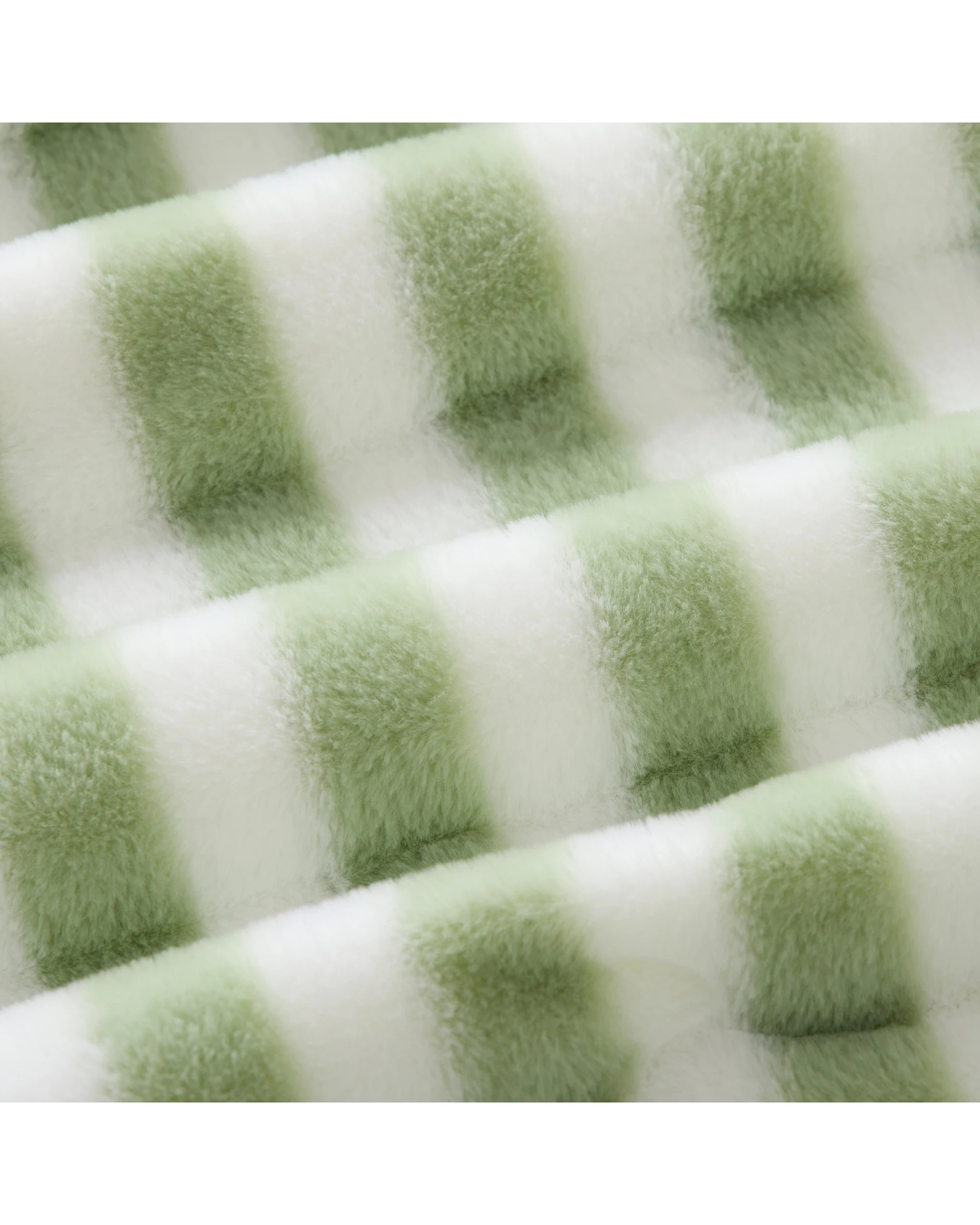 4 Dreamaker Linea Faux Fur Heated Throw 130x160cm - Olive, 4 of 9