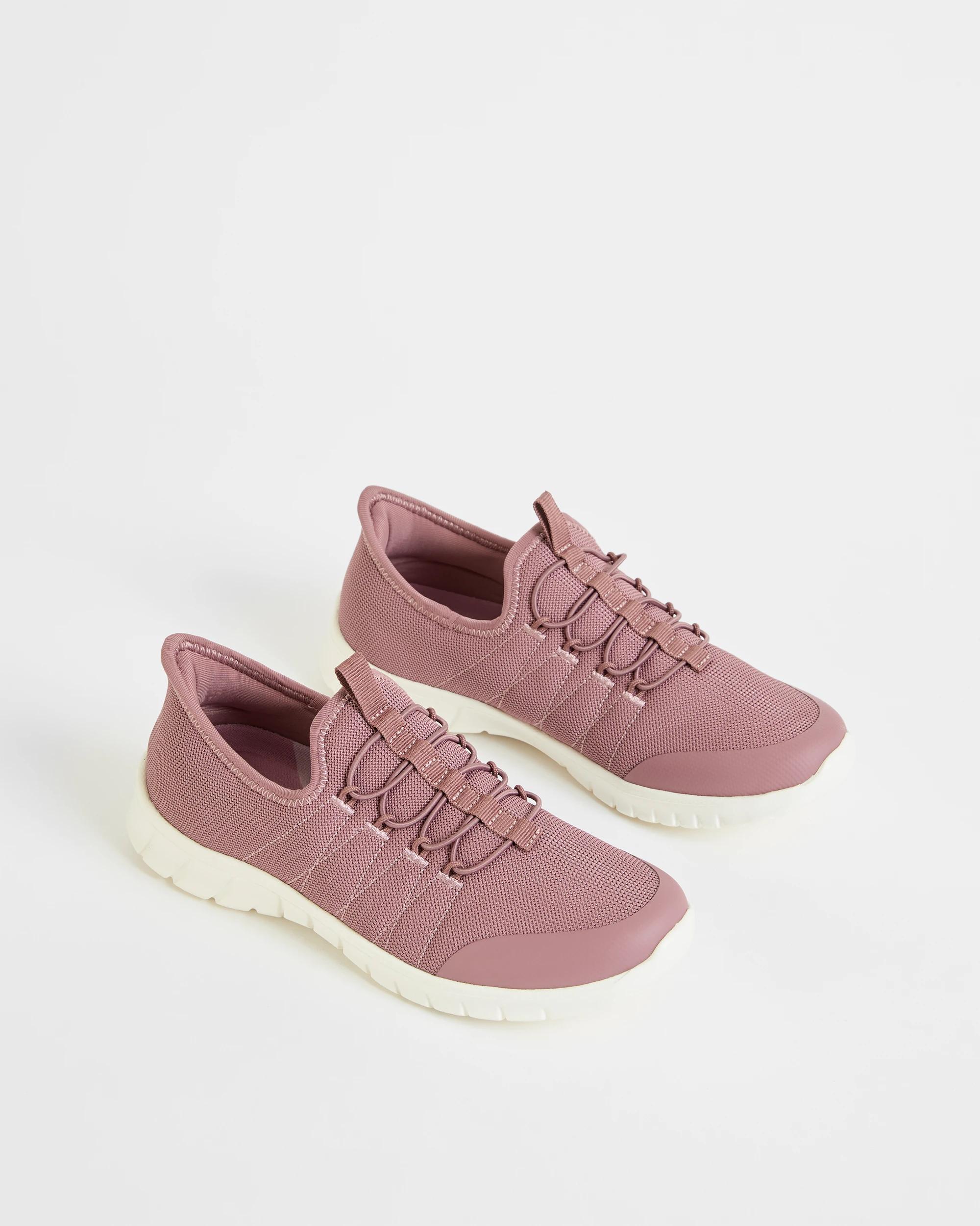 2 Target Woman Hands Free Comfort Runner - Tracie MINK PINK, 2 of 3