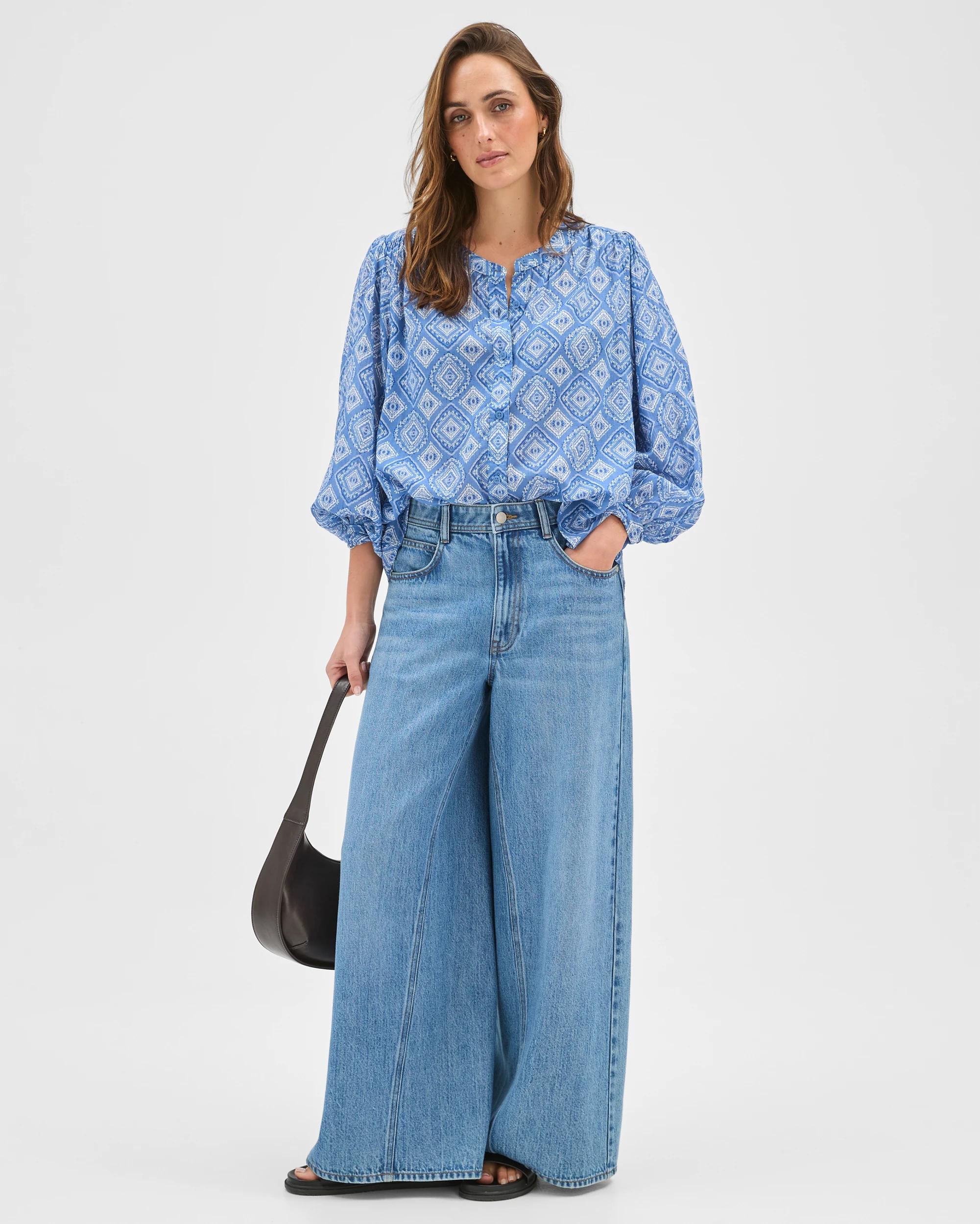 2 Target Woman 3/4 Sleeve Femme Print Blouse GEO PRINT, 2 of 7