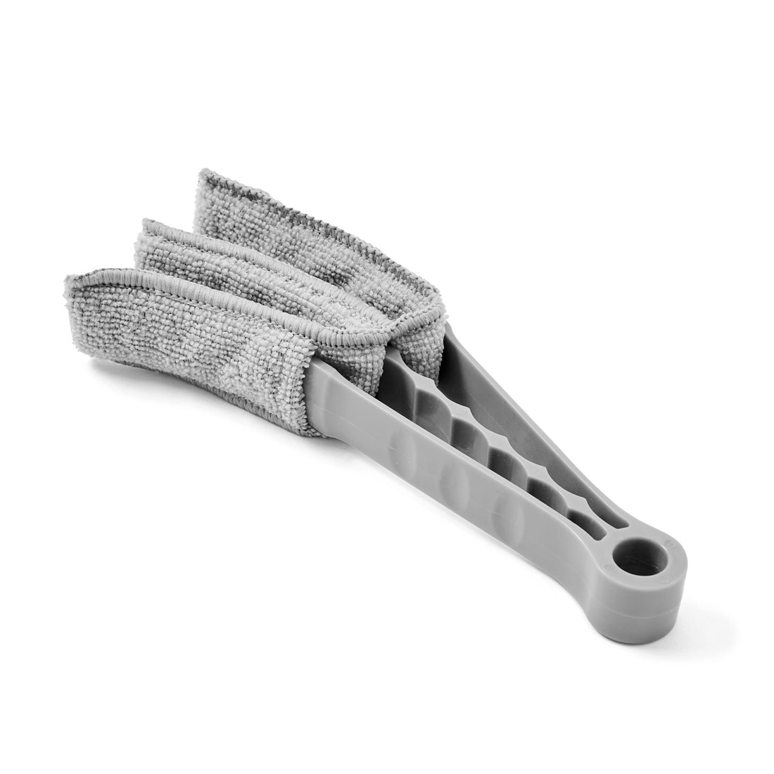 4 Set of 3 Blind Dusters, 4 of 8