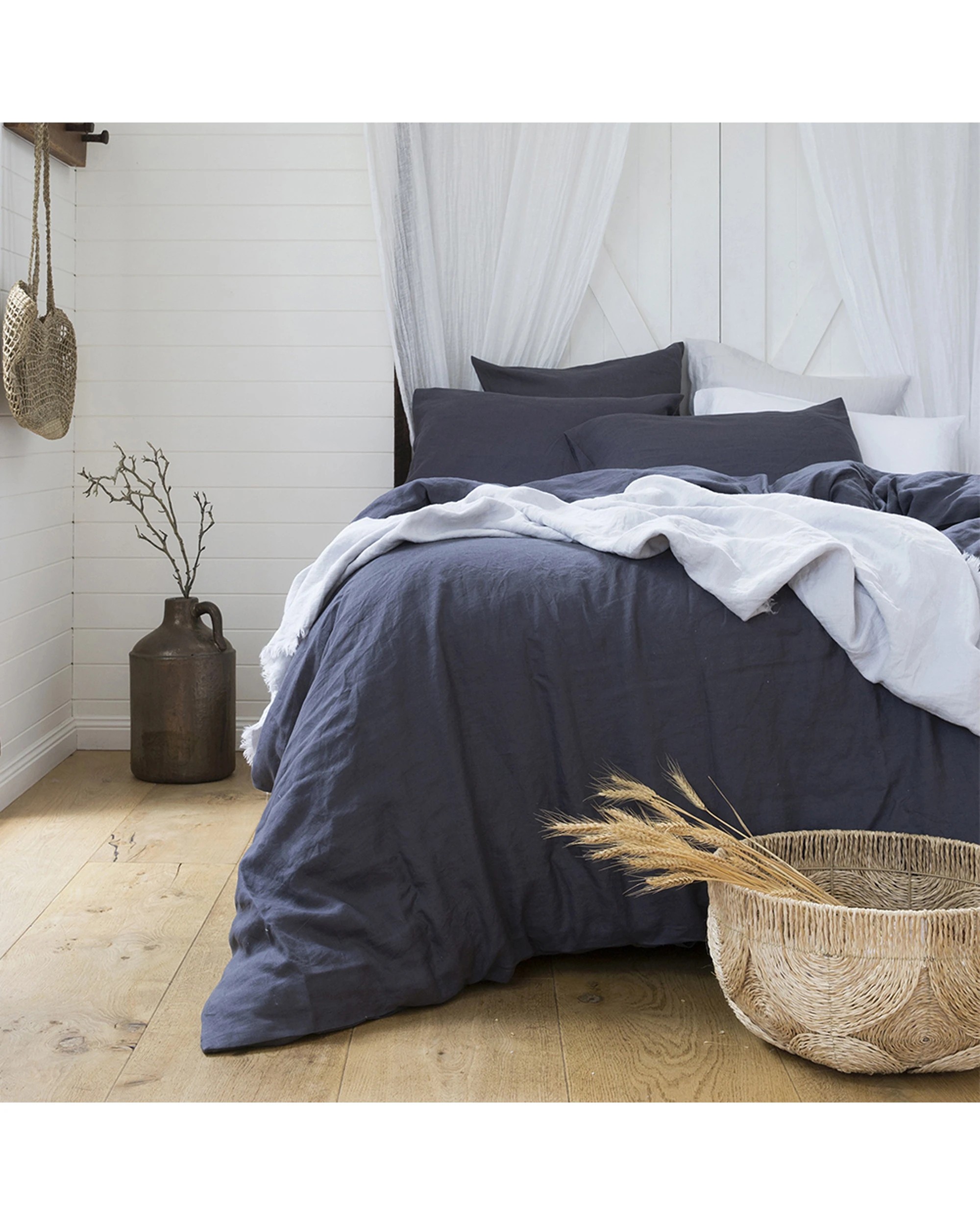1 BAMBURY Linen Quilt Cover Set Charcoal 100% Linen French Flax Luxurious - Double Bed - Charcoal, 1 of 4