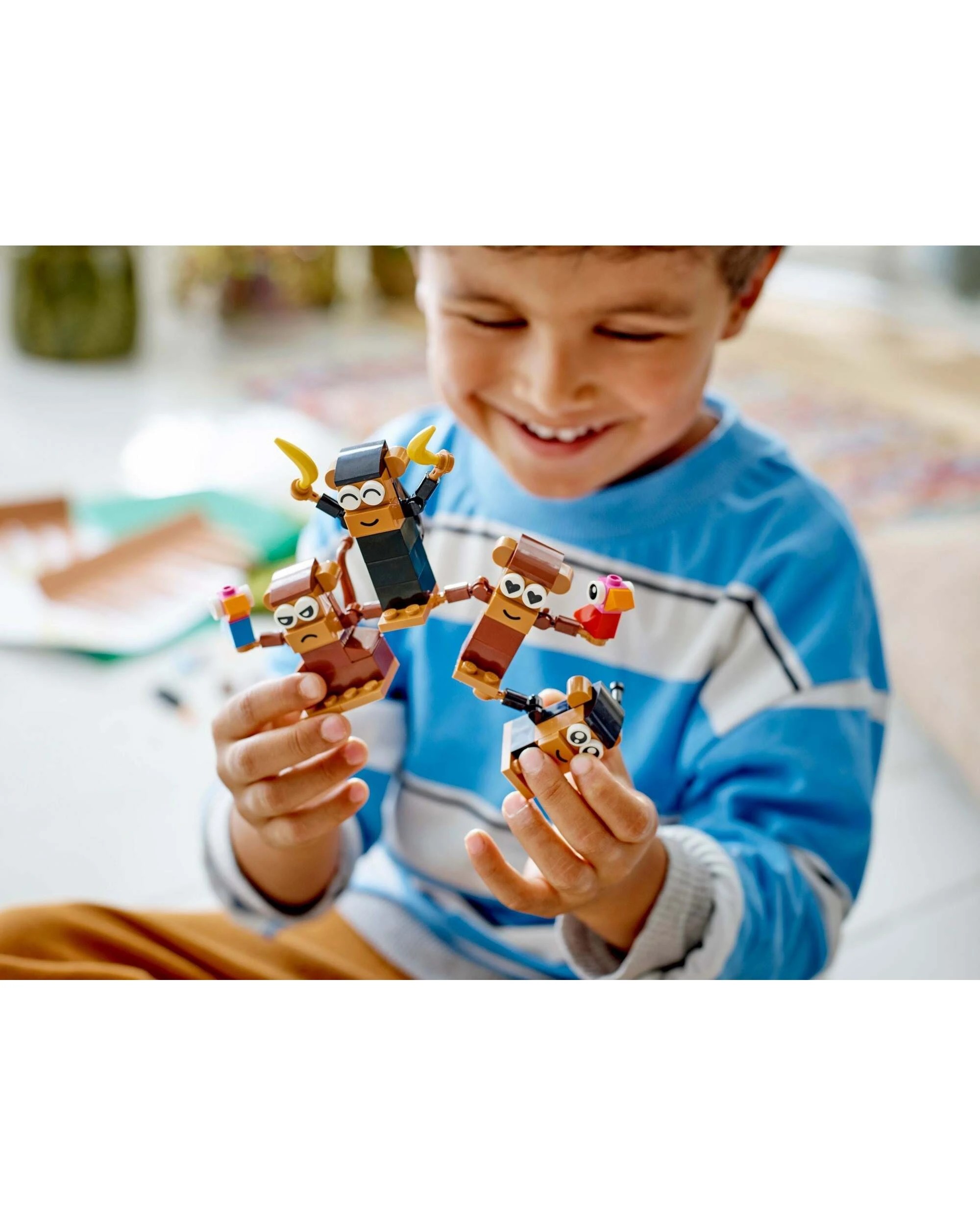 5 LEGO Classic Creative Monkeys, Birds, and Bananas 11031, 5 of 5