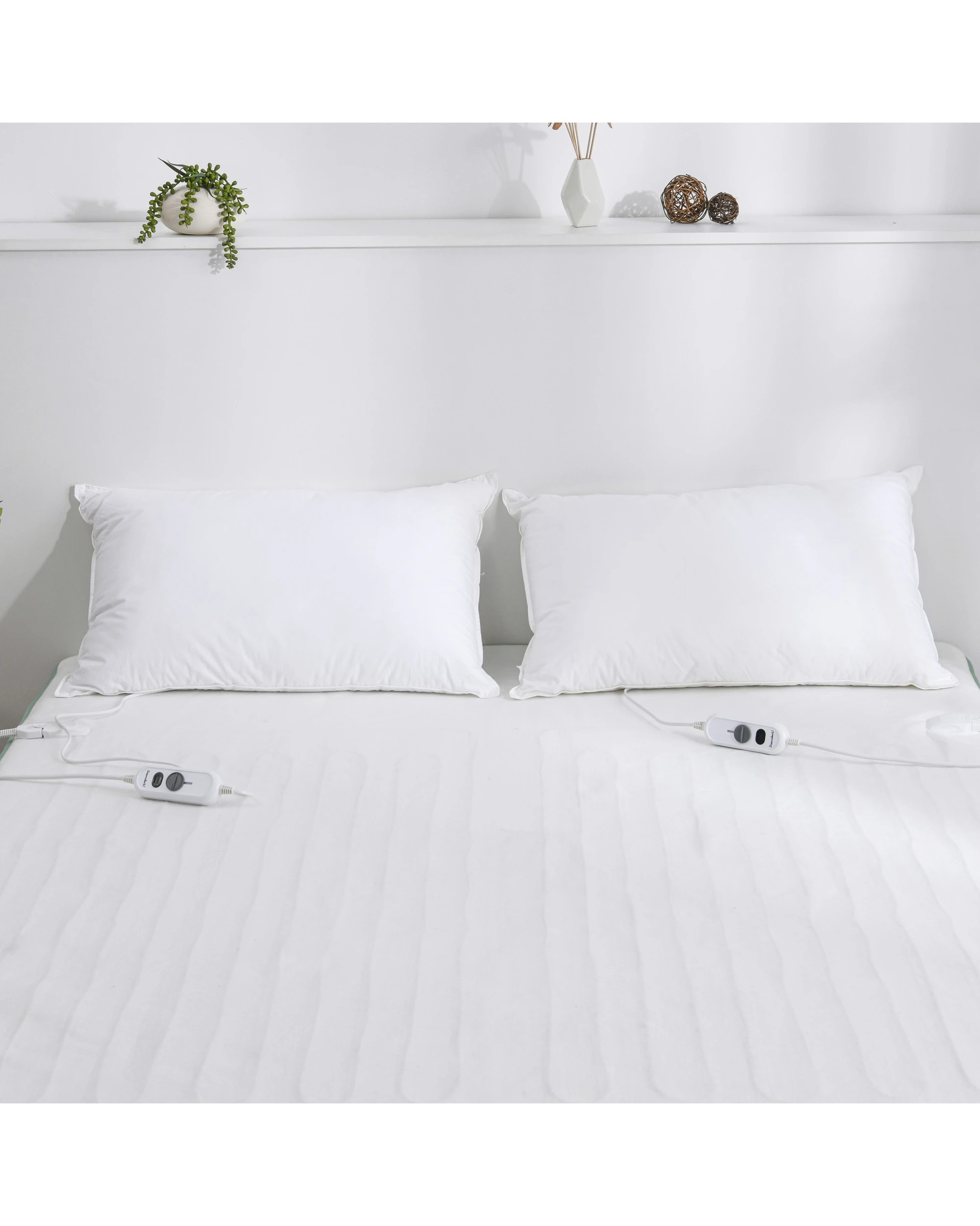 7 Dreamaker Classic Allergy Sensitive Antimicrobial Electric Blanket - King Bed - White, 7 of 7