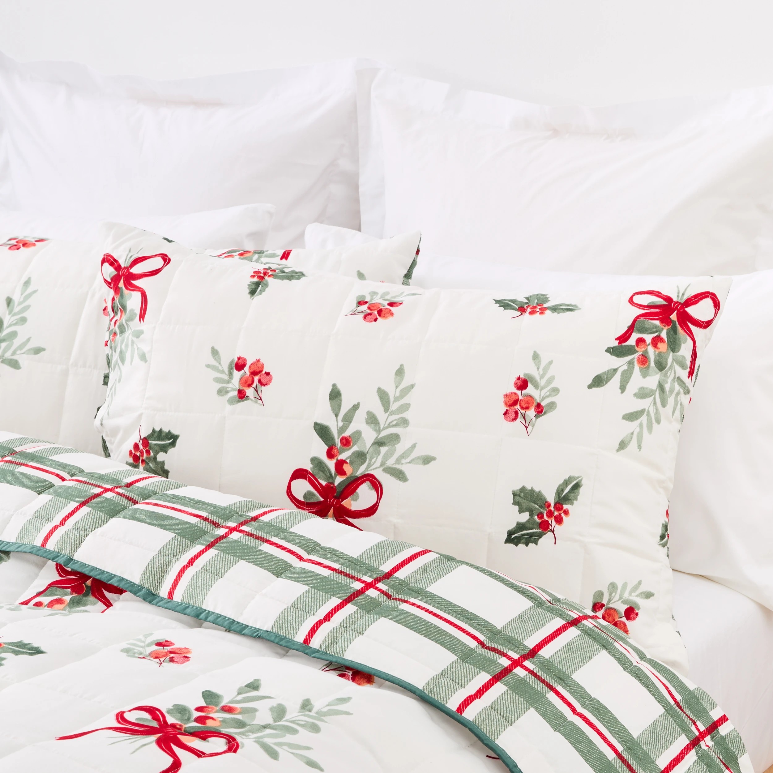 5 Mistletoe Reversible Coverlet Set - Queen/King Bed, 5 of 9