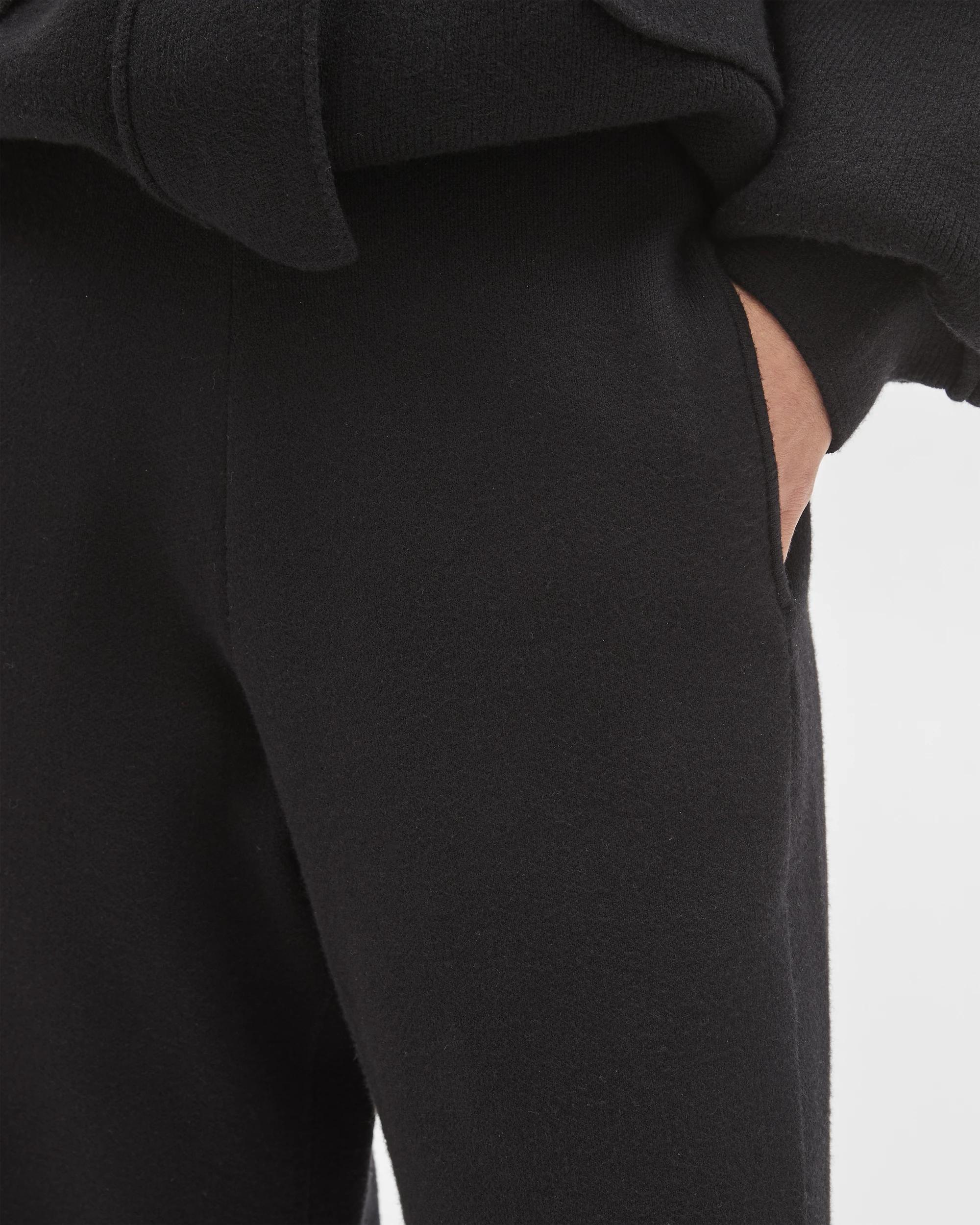 4 Target Woman Clean Knit Barrel Leg Pants BLACK, 4 of 5