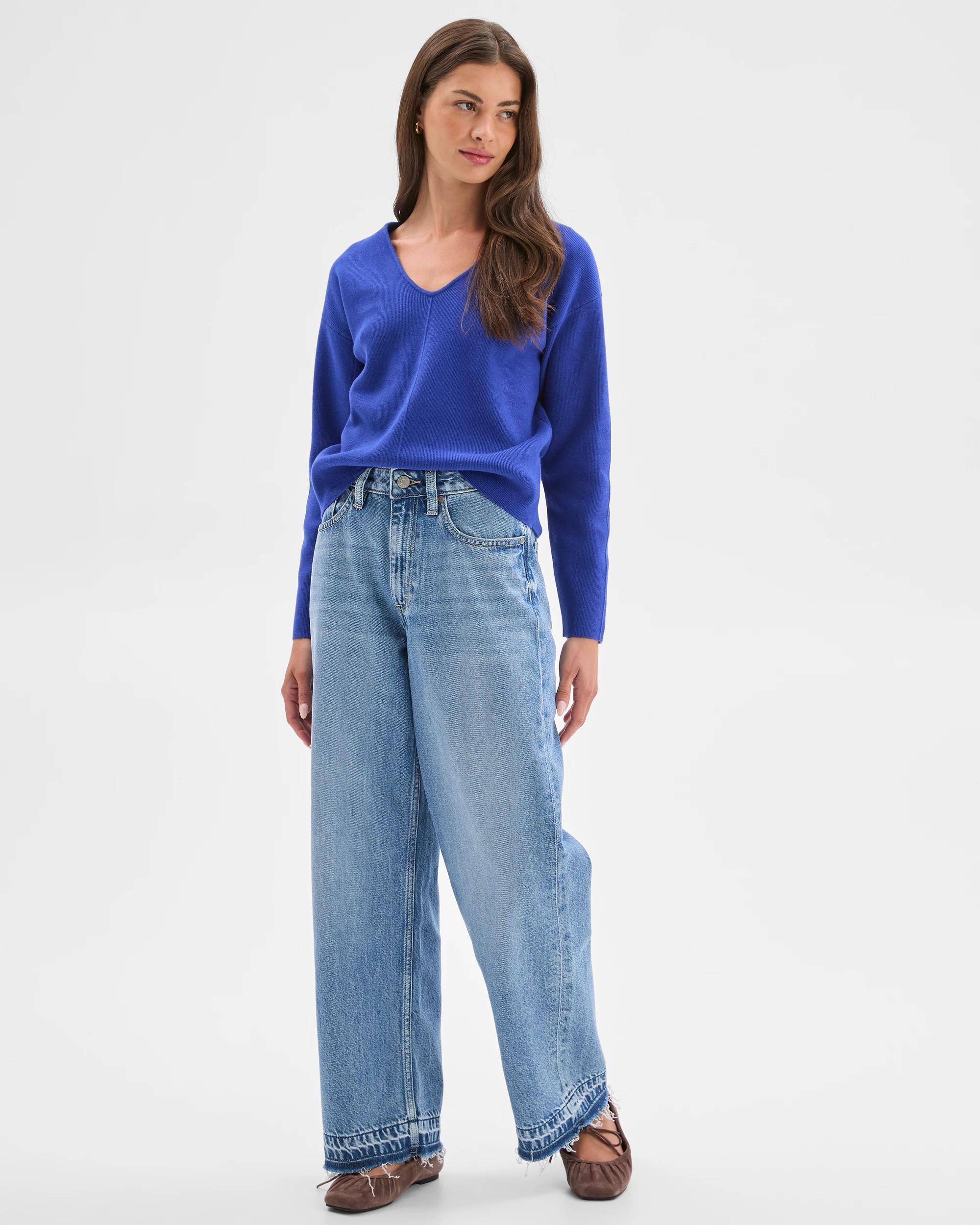 4 Target Petites Australian Cotton Blend Polished V-Neck Jumper COBALT BLUE, 4 of 7