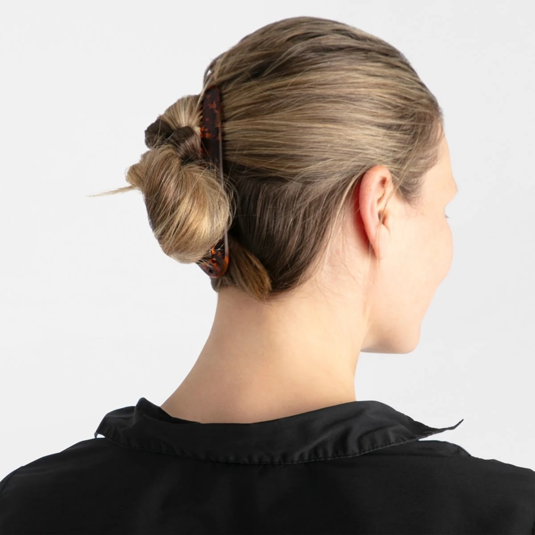 5 2 Pack Tort and Black OXX Haircare Banana Hair Clips, 5 of 6