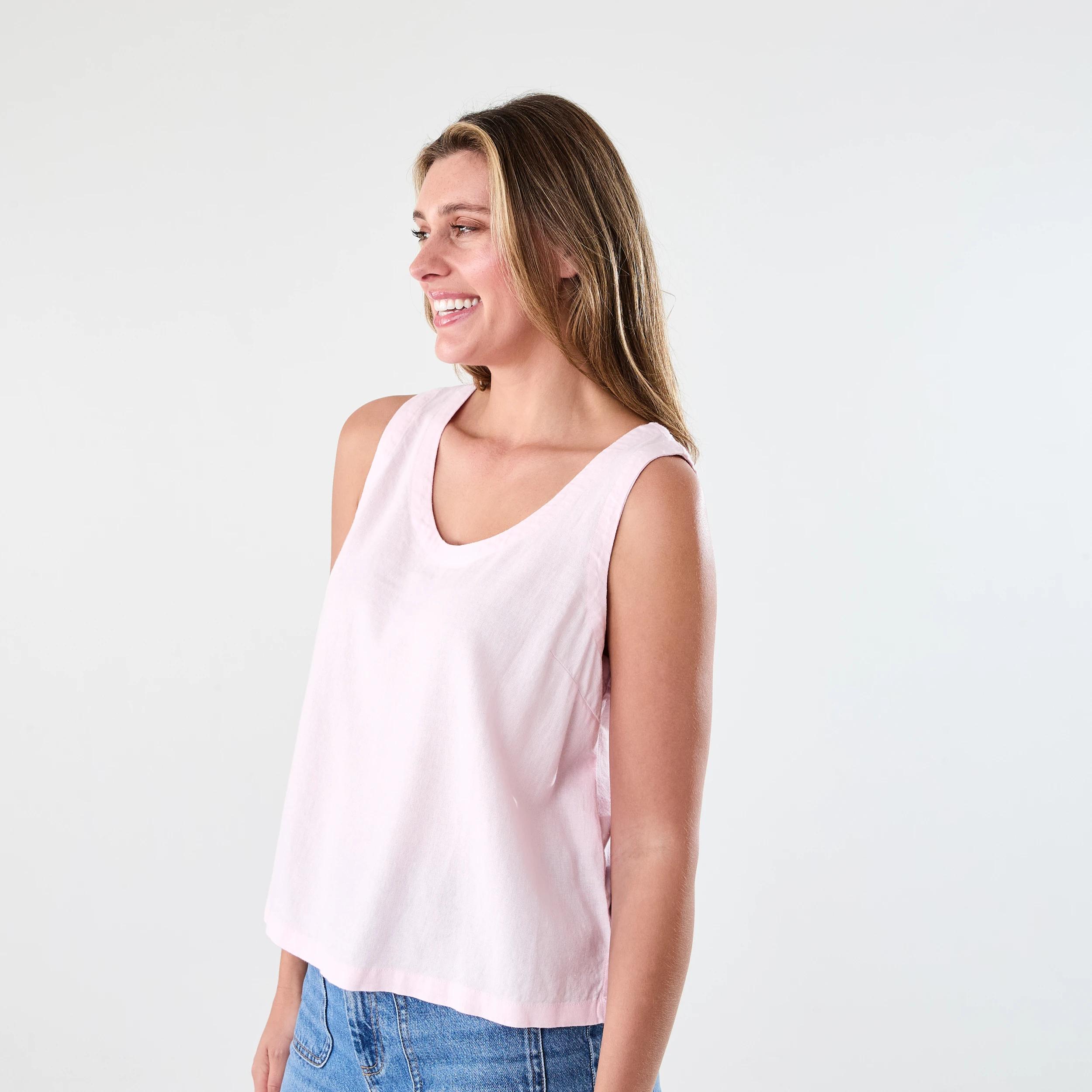 2 Sleeveless Linen Blend Scoop Neck Tank Chery Pink, 2 of 6