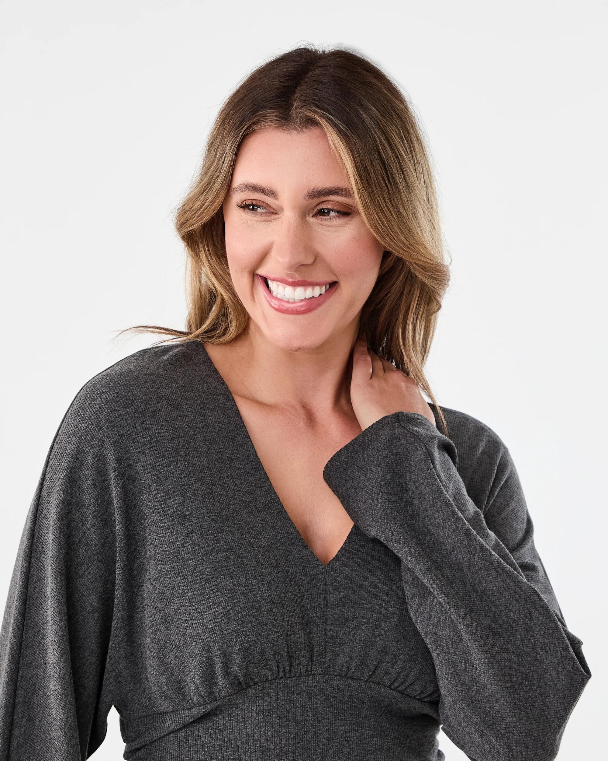 4 Long Sleeve V-Neck Ruched Top Gry Chmrle, 4 of 6