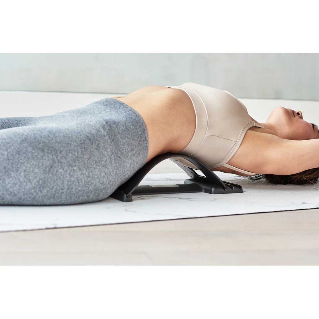 2 Adjustable Back Support, 2 of 9