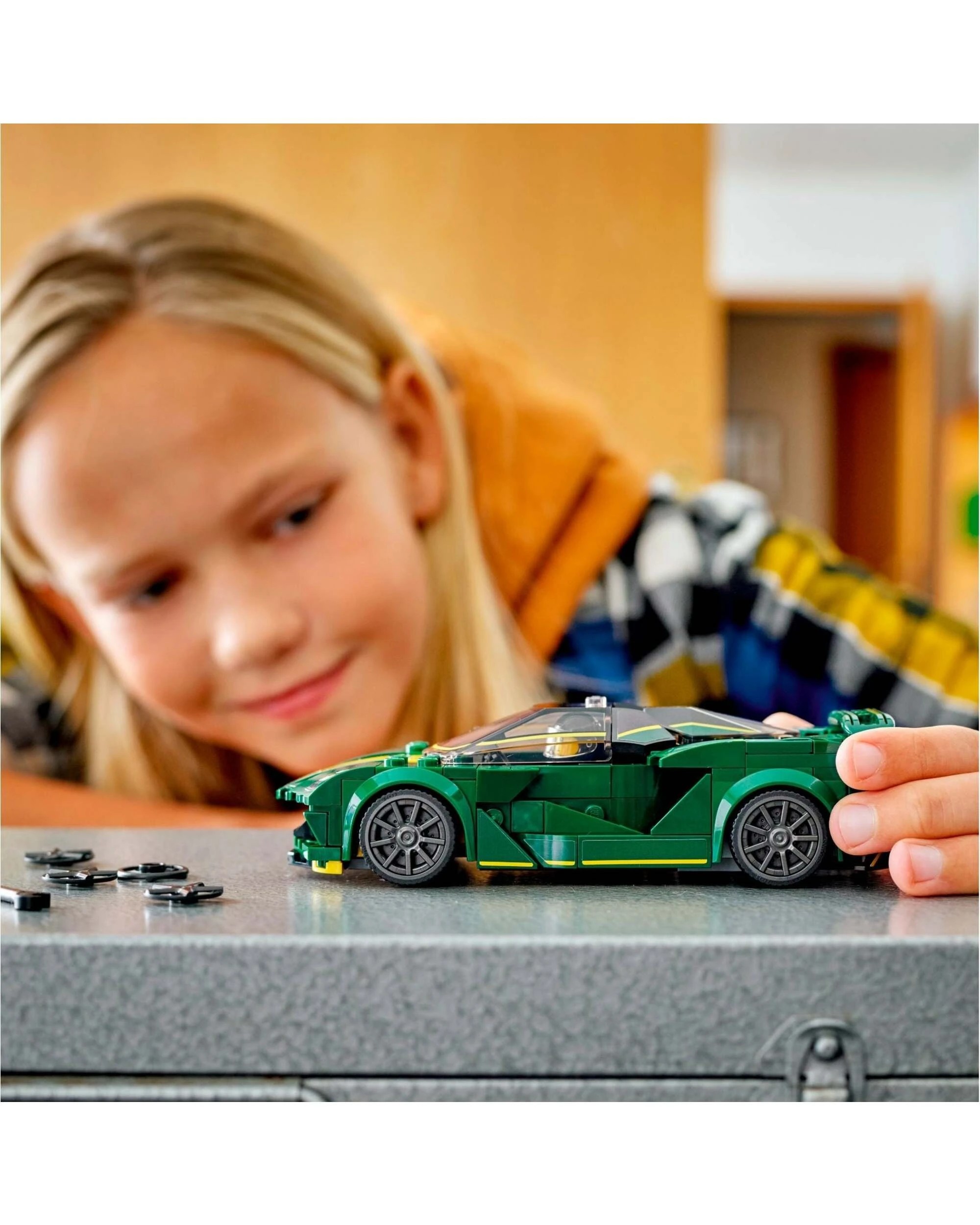 5 LEGO Speed Champion Series 76907 Lotus Evija, 5 of 5