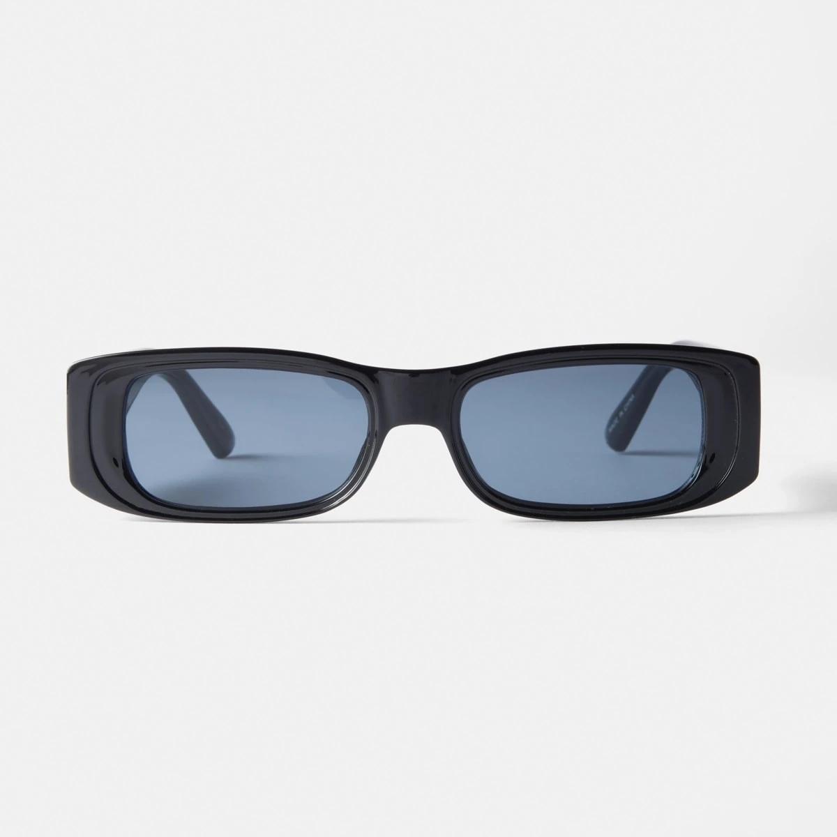 1 Classic Rectangular Sunglasses Black, 1 of 6