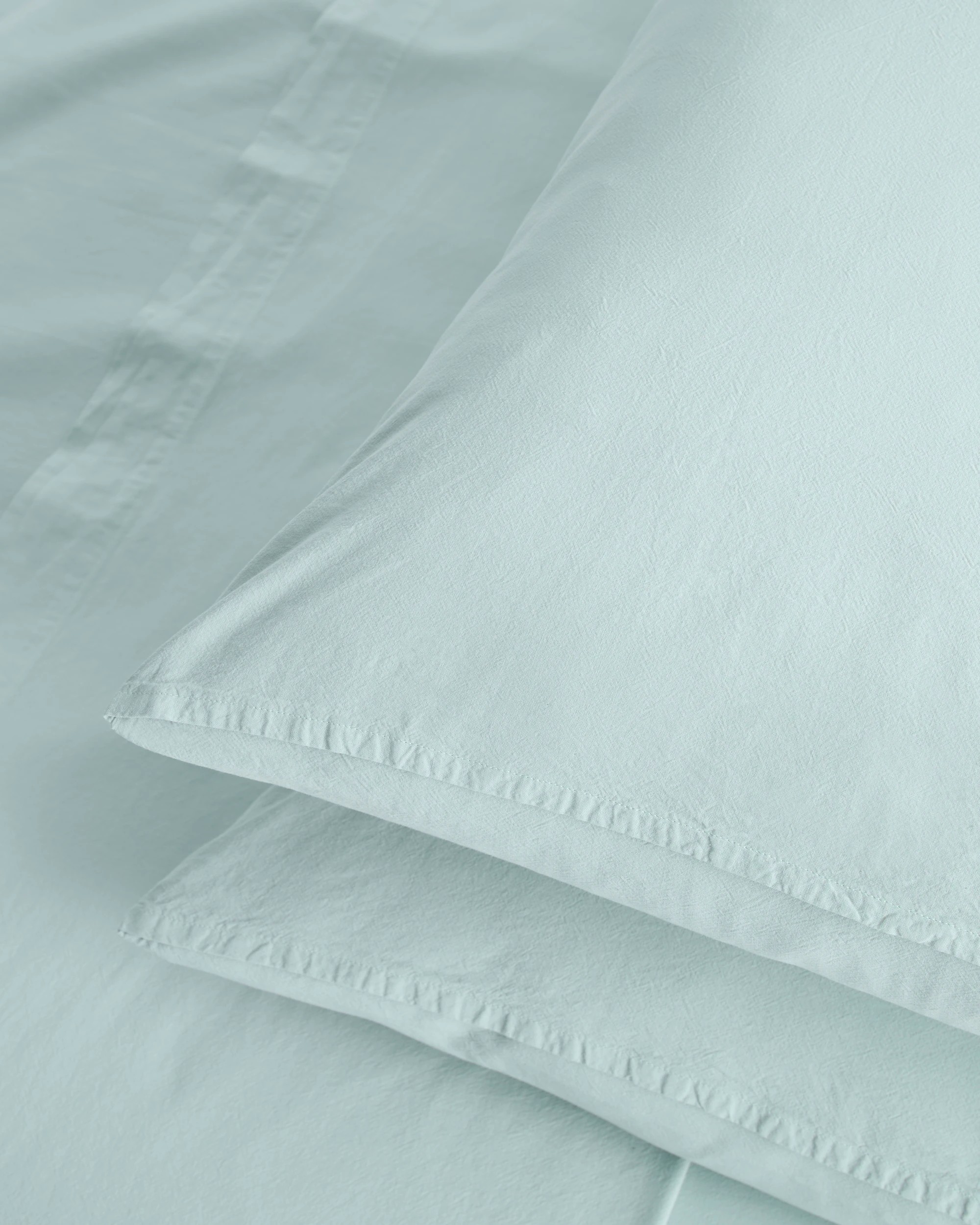 2 Arlo Cotton Stonewash Sheet Set - King Bed - Blue, 2 of 3