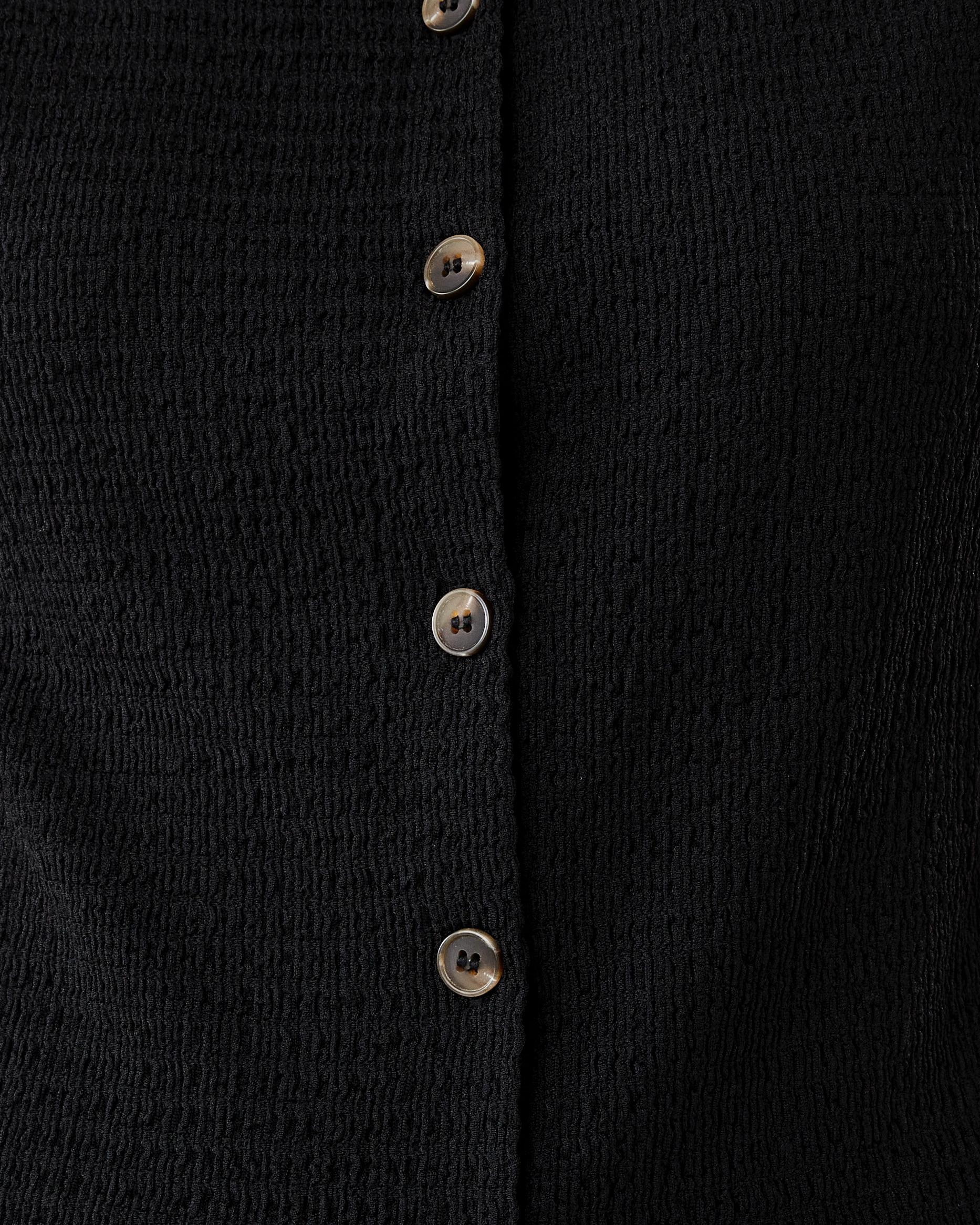 6 Sleeveless Textured Button Through Top Black, 6 of 7