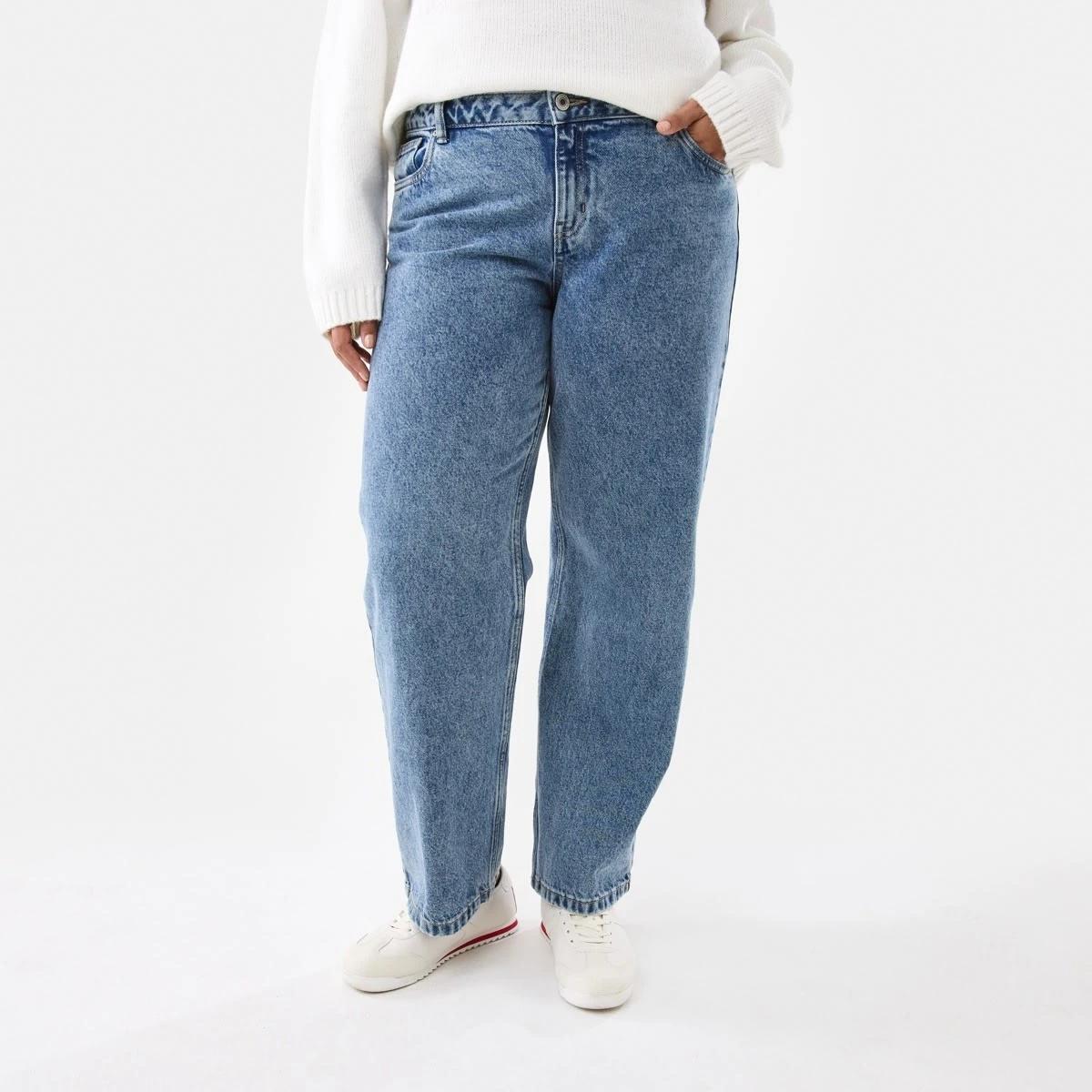 3 Low Rise Straight Leg Jeans Mid Wash, 3 of 10