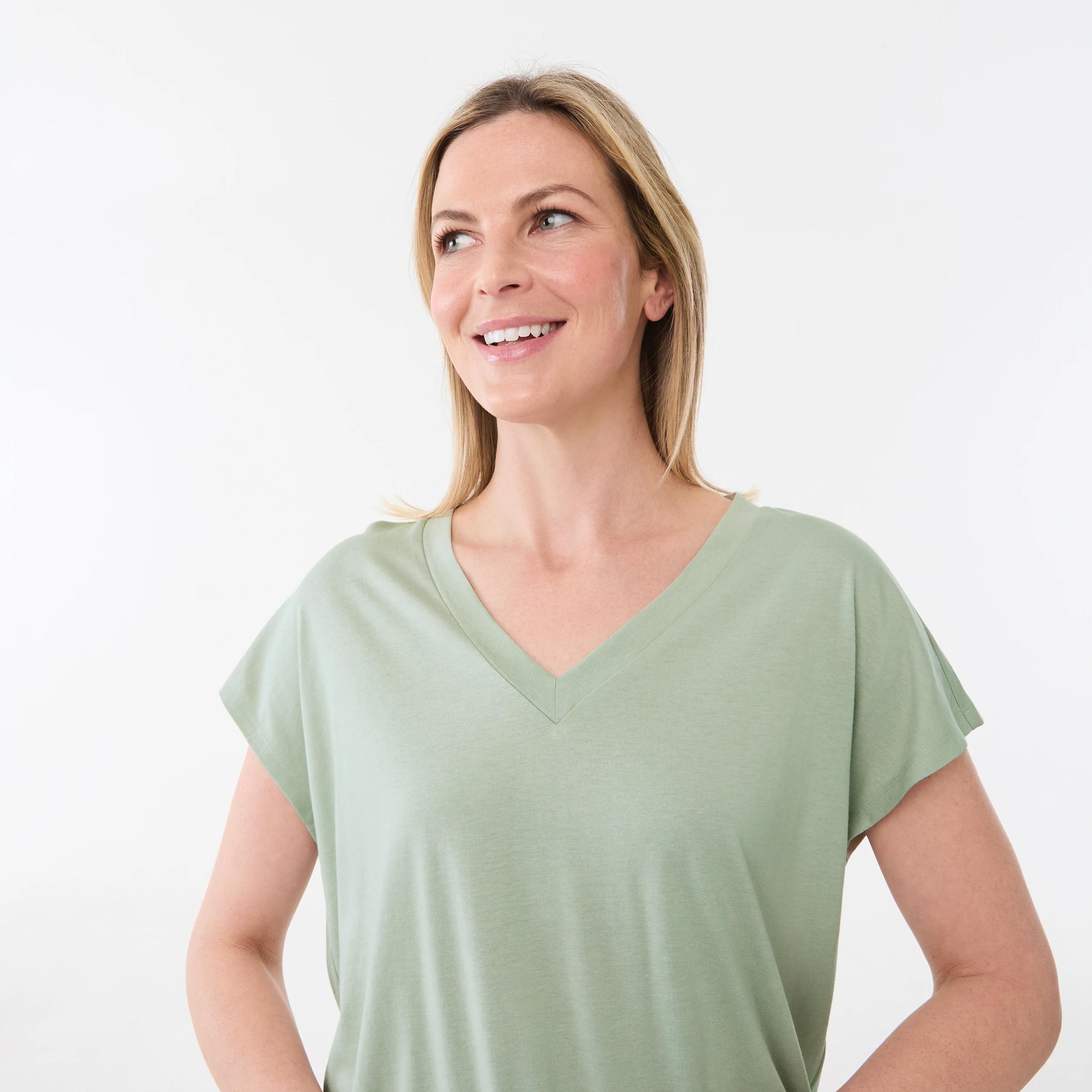 4 Short Extended Sleeve V-Neck T-shirt MINERAL GRAY, 4 of 5