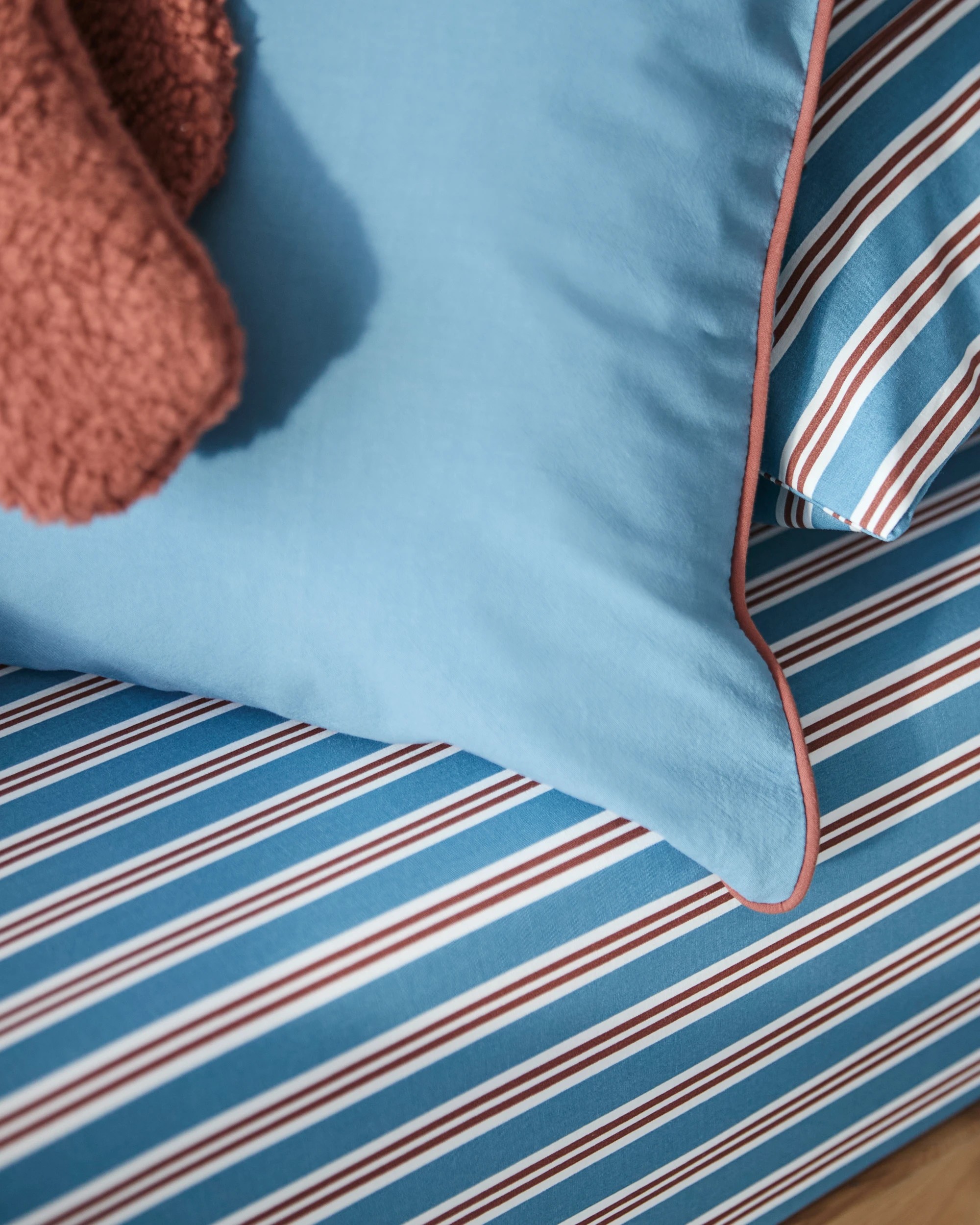 3 Target Nova Stonewash Quilt Cover Set - Single Bed - Blue, 3 of 4