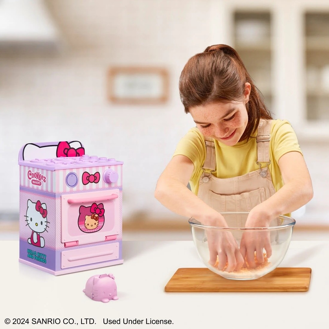 8 Cookeez Makery Hello Kitty and Friends Oven Playset - Assorted, 8 of 10