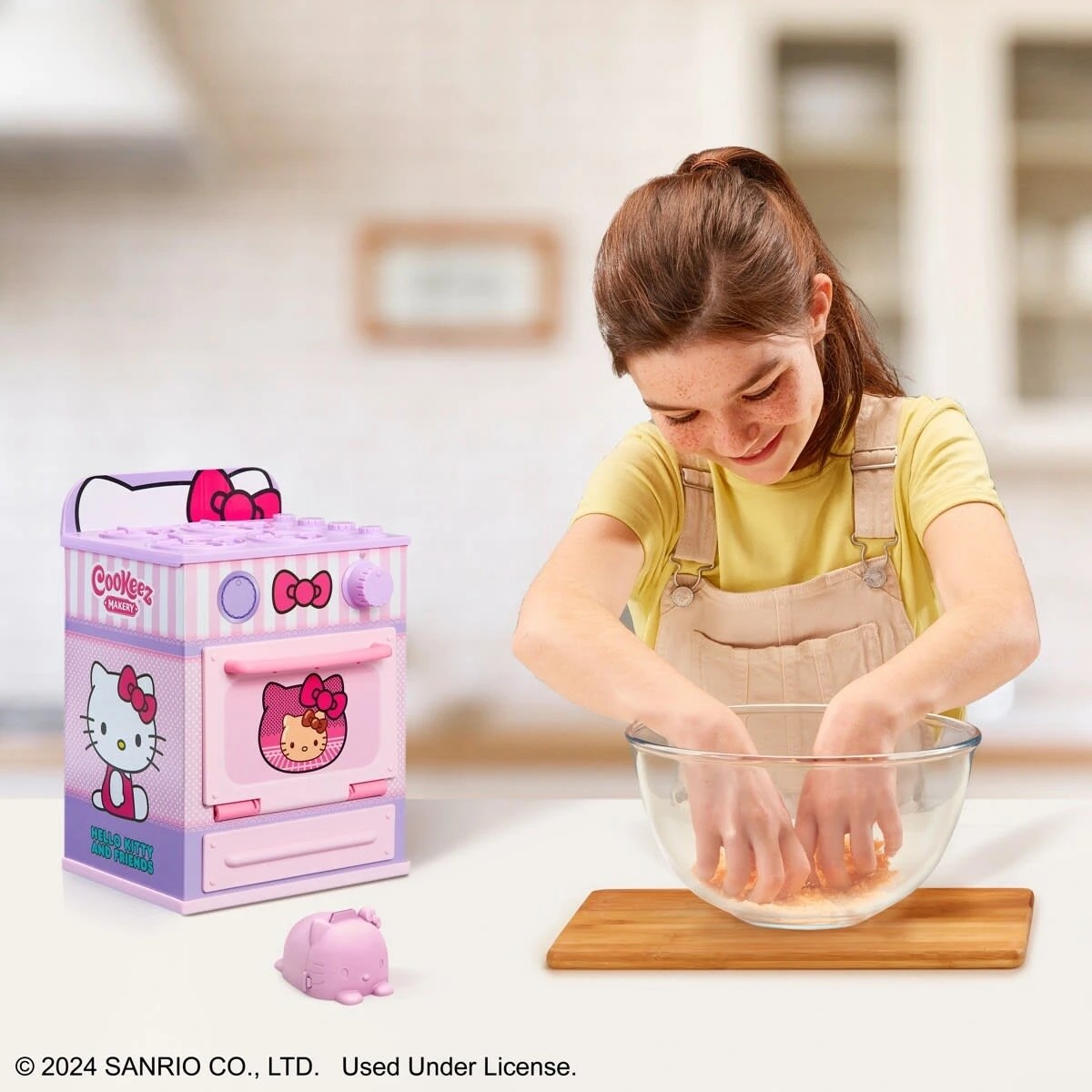 8 Cookeez Makery Hello Kitty and Friends Oven Playset - Assorted, 8 of 10