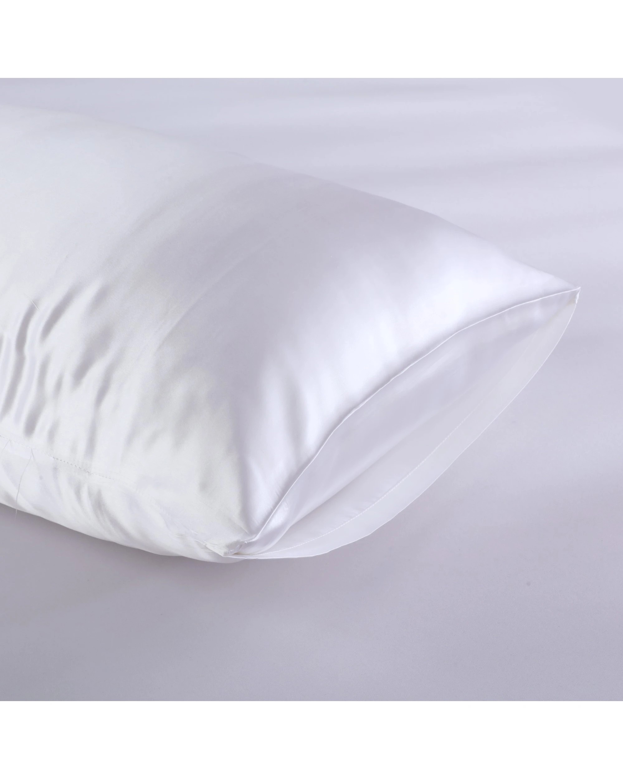 3 Natural Home Luxe Mulberry Silk Pillowcase 25 Momme King Pillowcase 48x90cm - White, 3 of 5