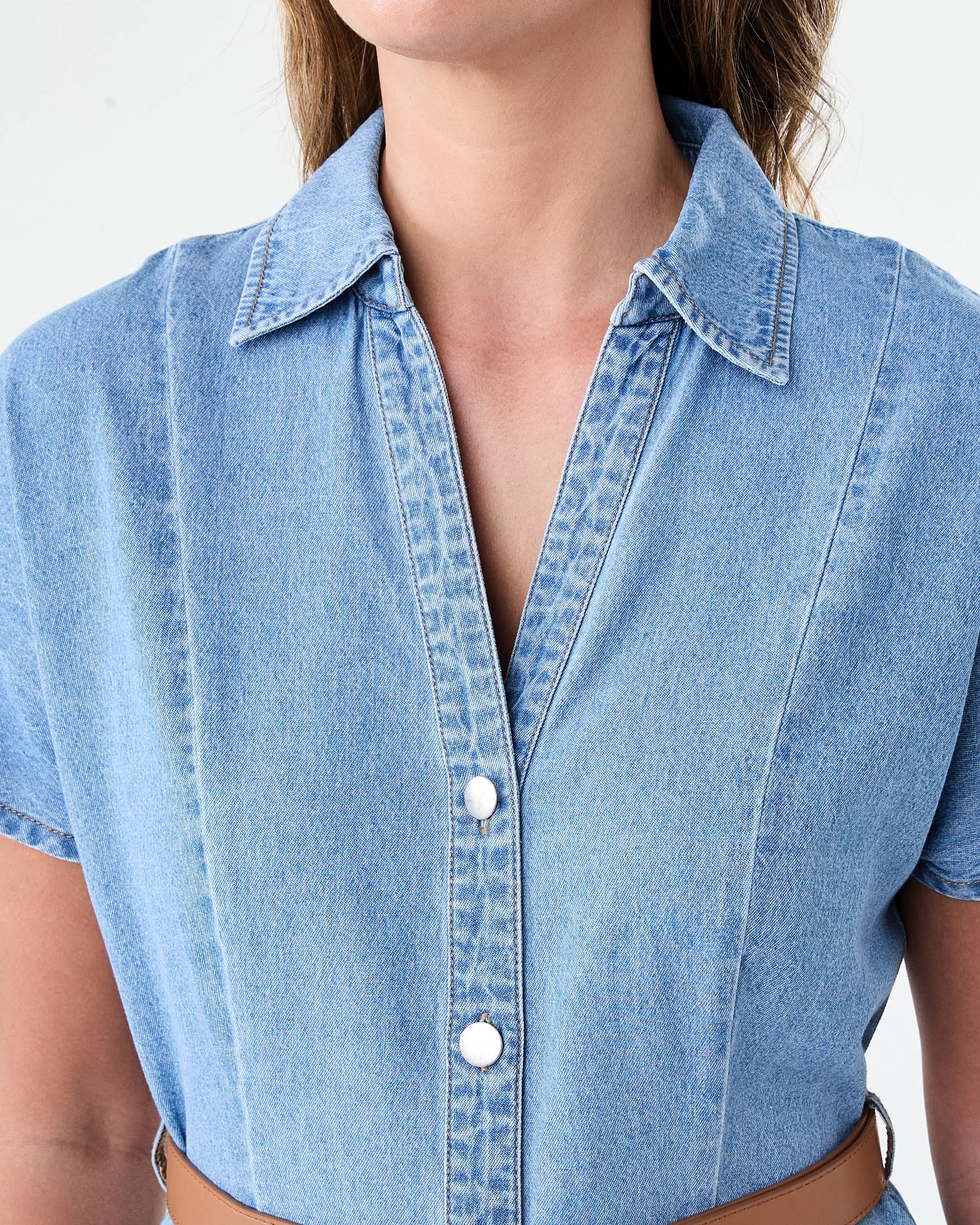 5 Short Sleeve Chambray Shirt Midi Dress Light Wash, 5 of 7