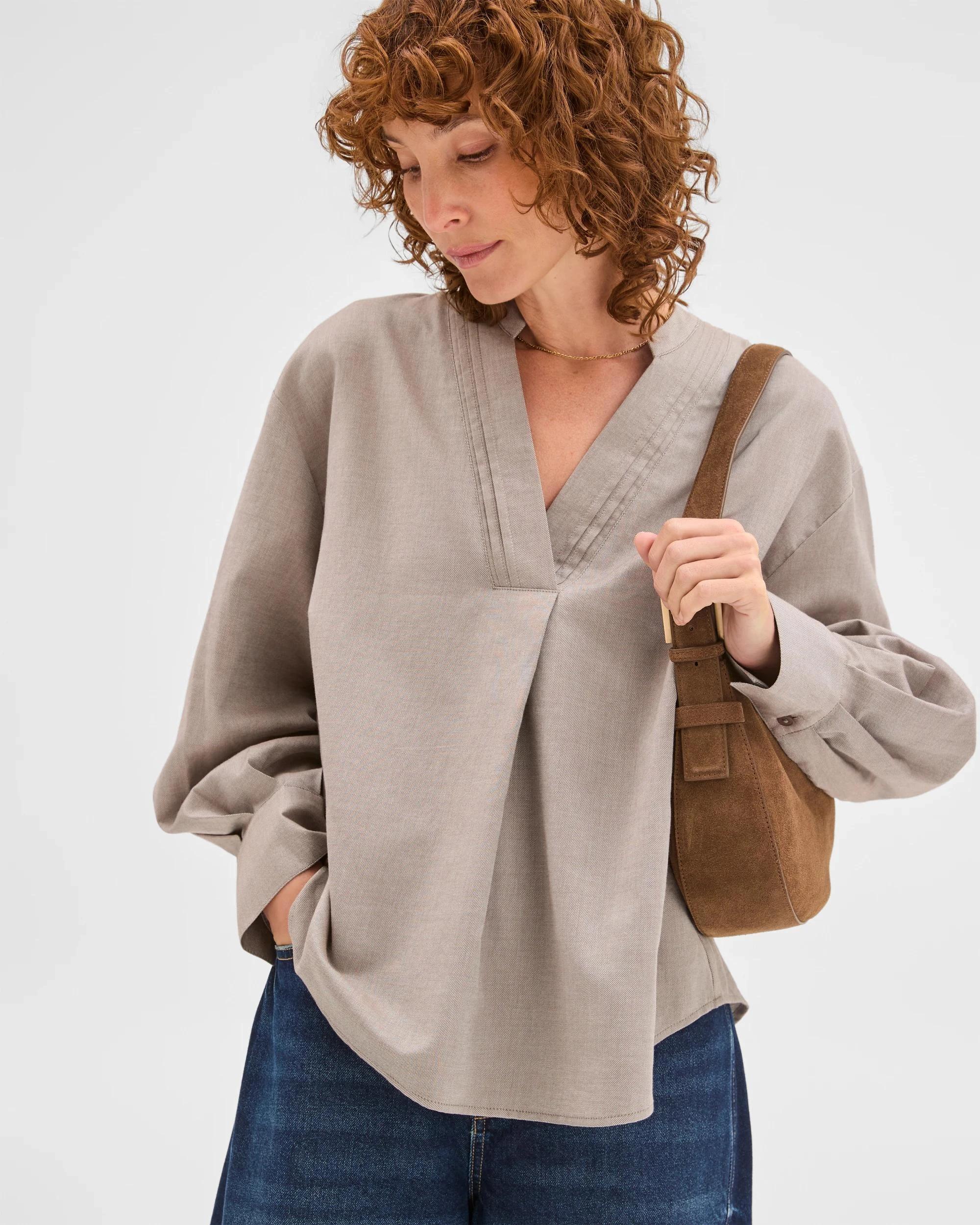 4 Target Woman Australian Cotton Tuck Detail Popover Top TAUPE, 4 of 6