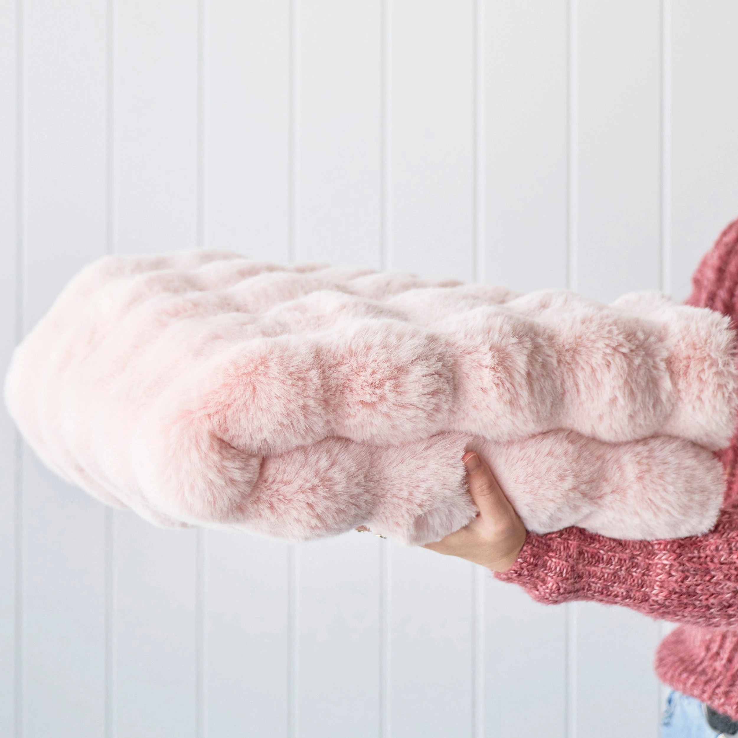 4 Common Ground Rugs PureForm 88 270x180cm - Pink, 4 of 10