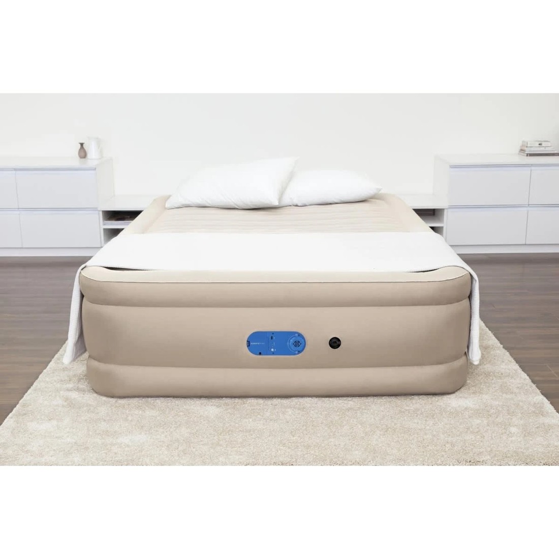 3 AlwayzAire Airbed with Built-in Pump - Queen Size, 3 of 10