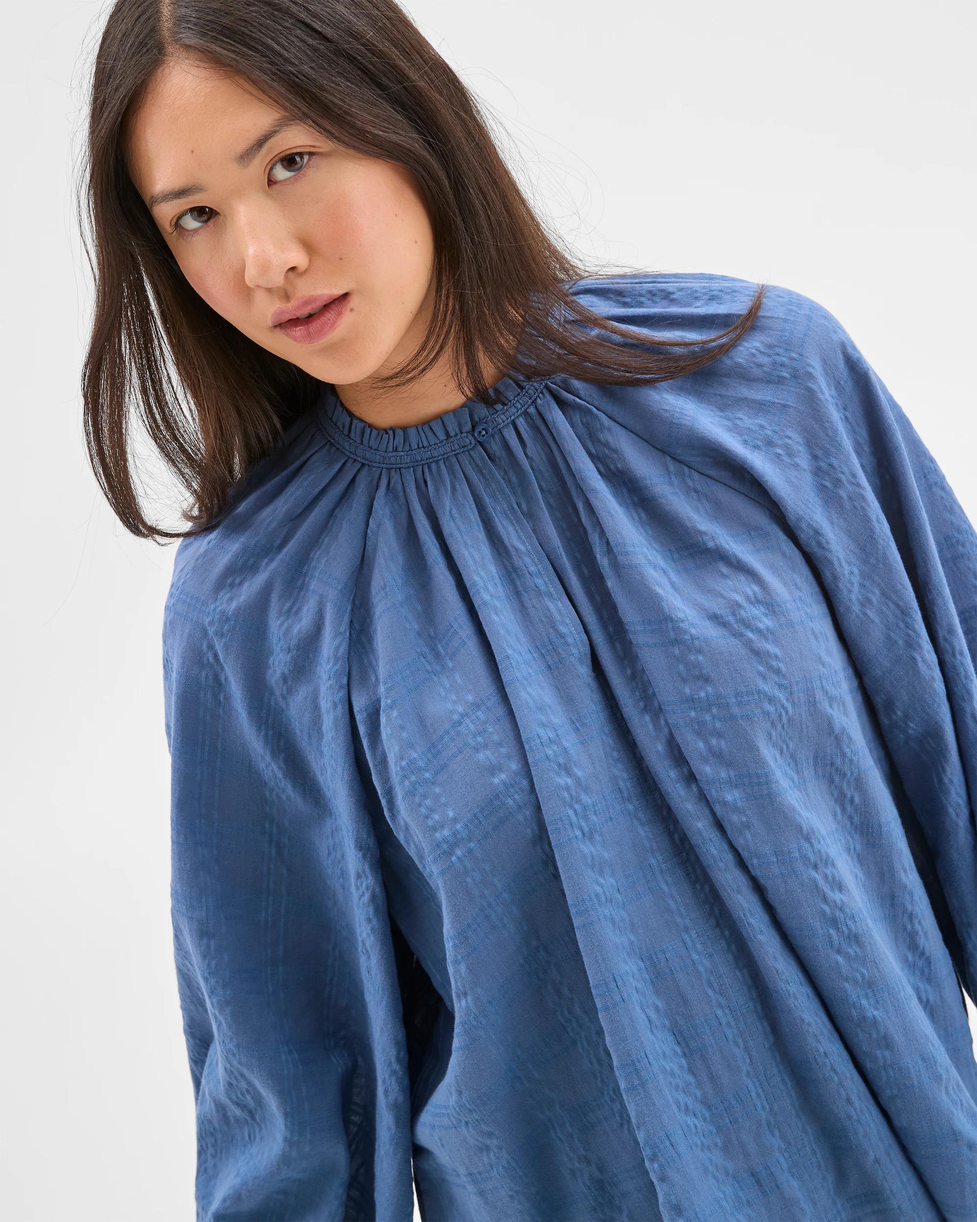 4 Target Woman Long Sleeve Textured Blouse BLUE JAY, 4 of 6