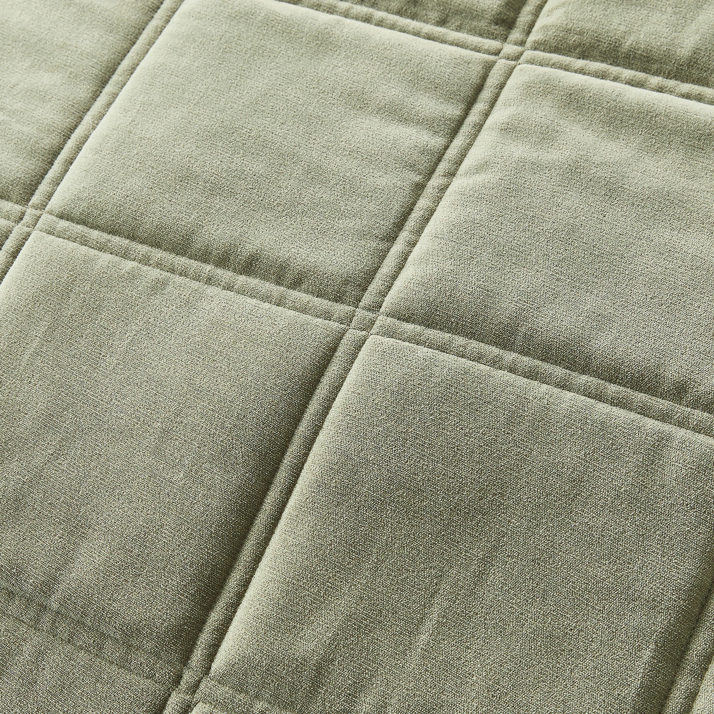 7 Chenille Velvet Quilt Cover Set - Super King Bed, Green, 7 of 7