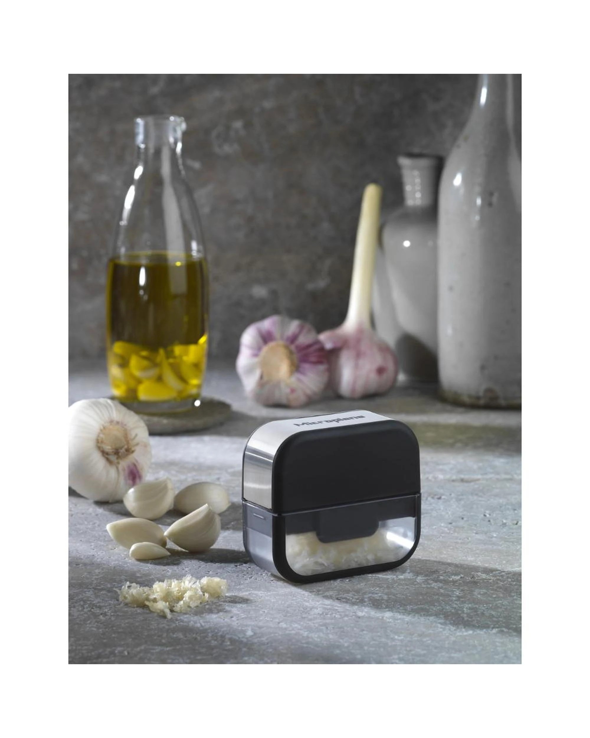 3 Microplane Garlic Mincer, 3 of 4